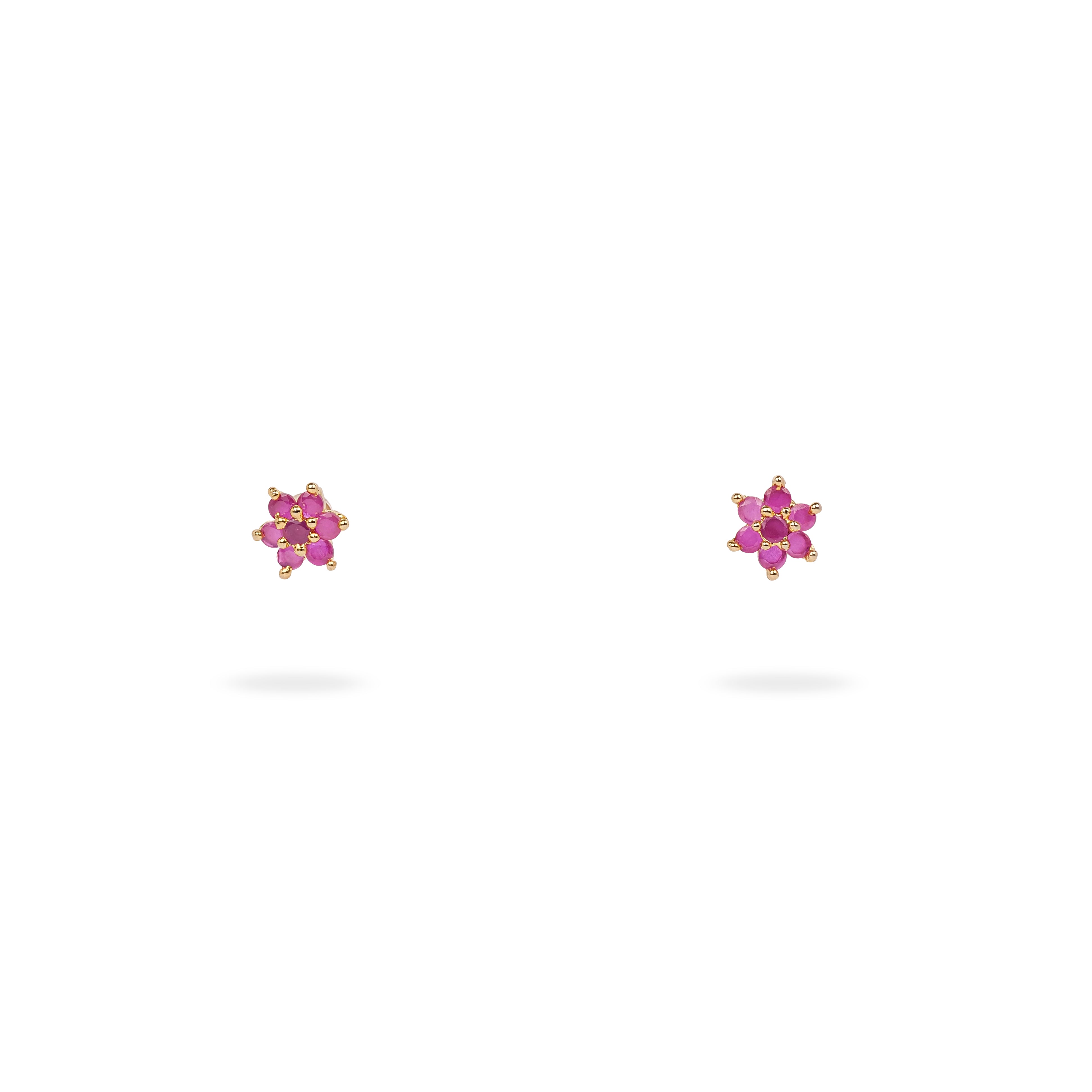 Clover Ear Studs in Ruby