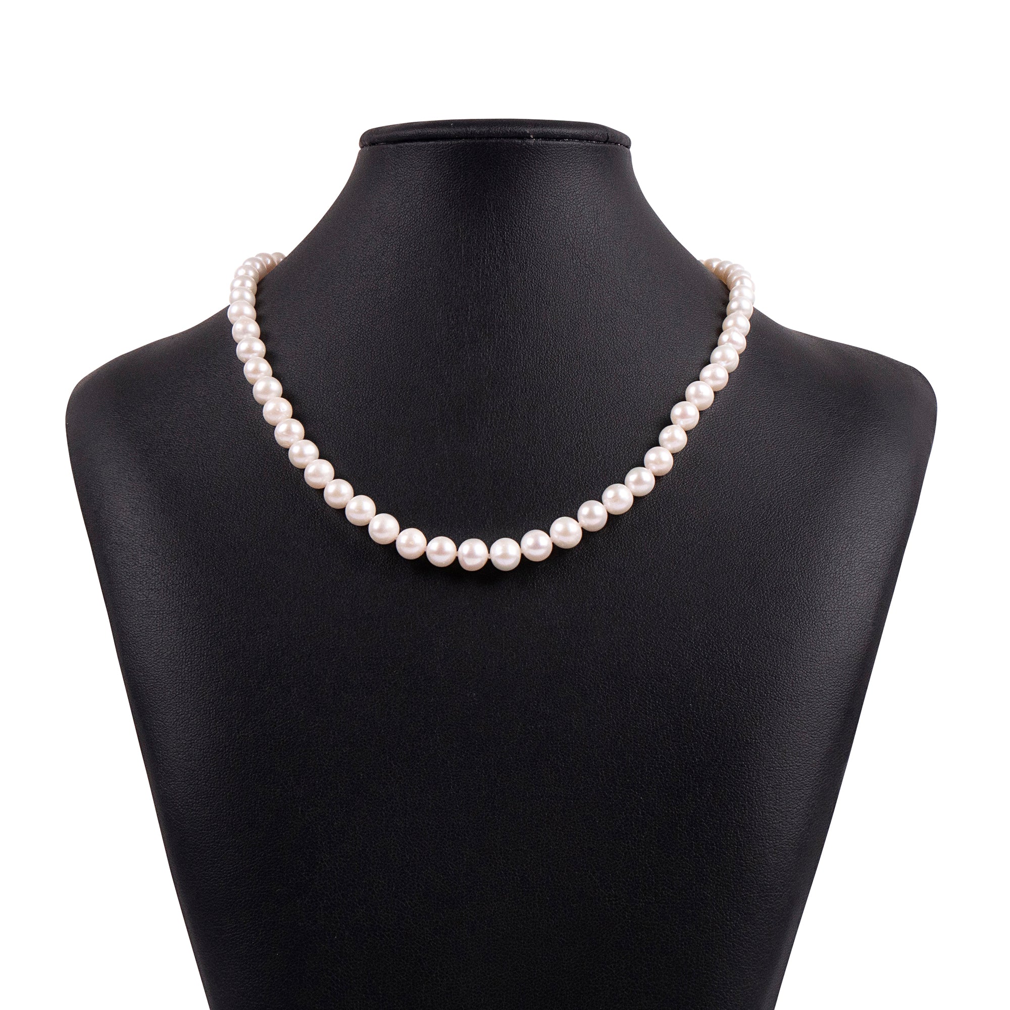Lucie Freshwater Pearl Necklace