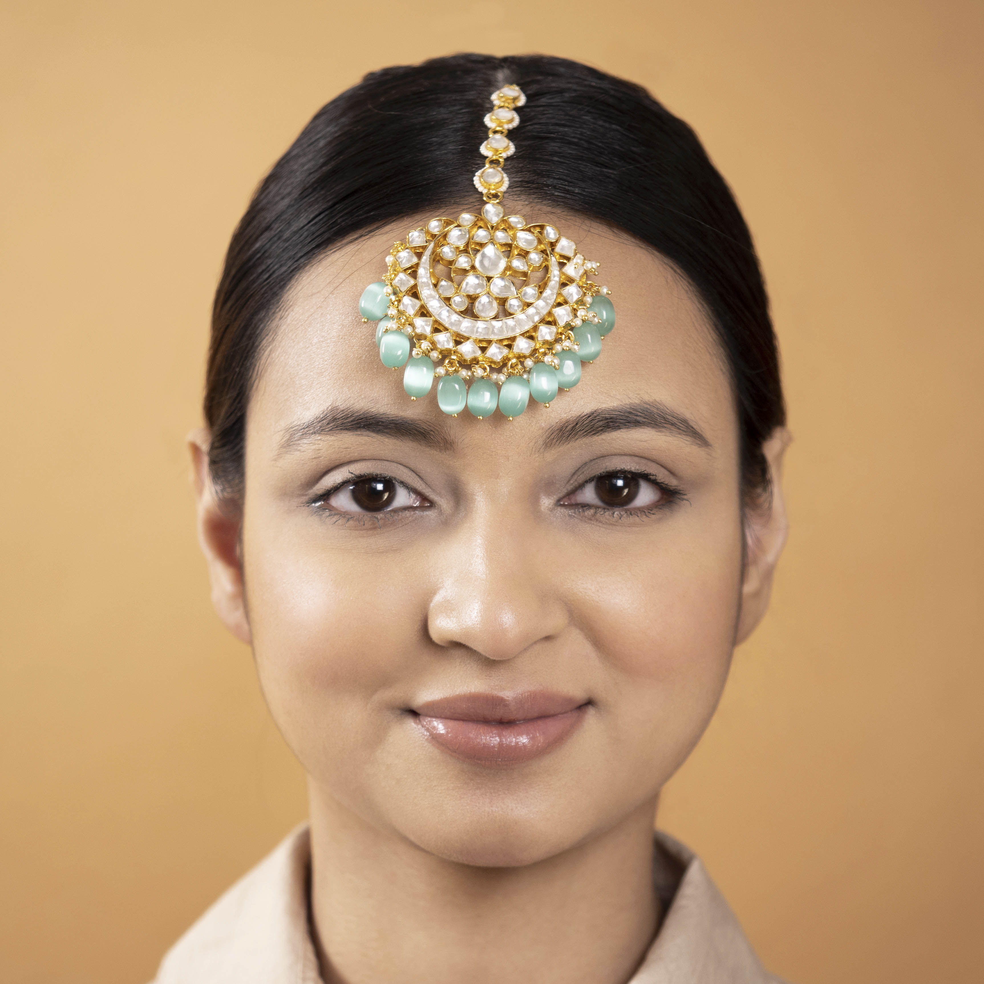 Arnika Kundan Maang Tikka in Mint