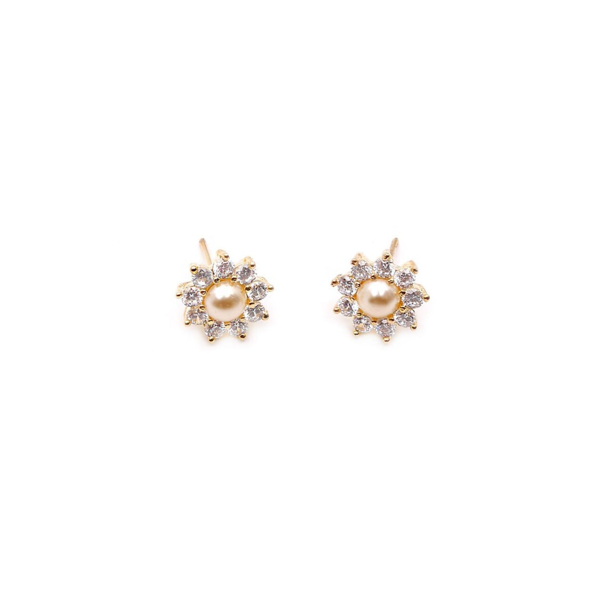 Allium Cubic Zirconia Studs in Pearl