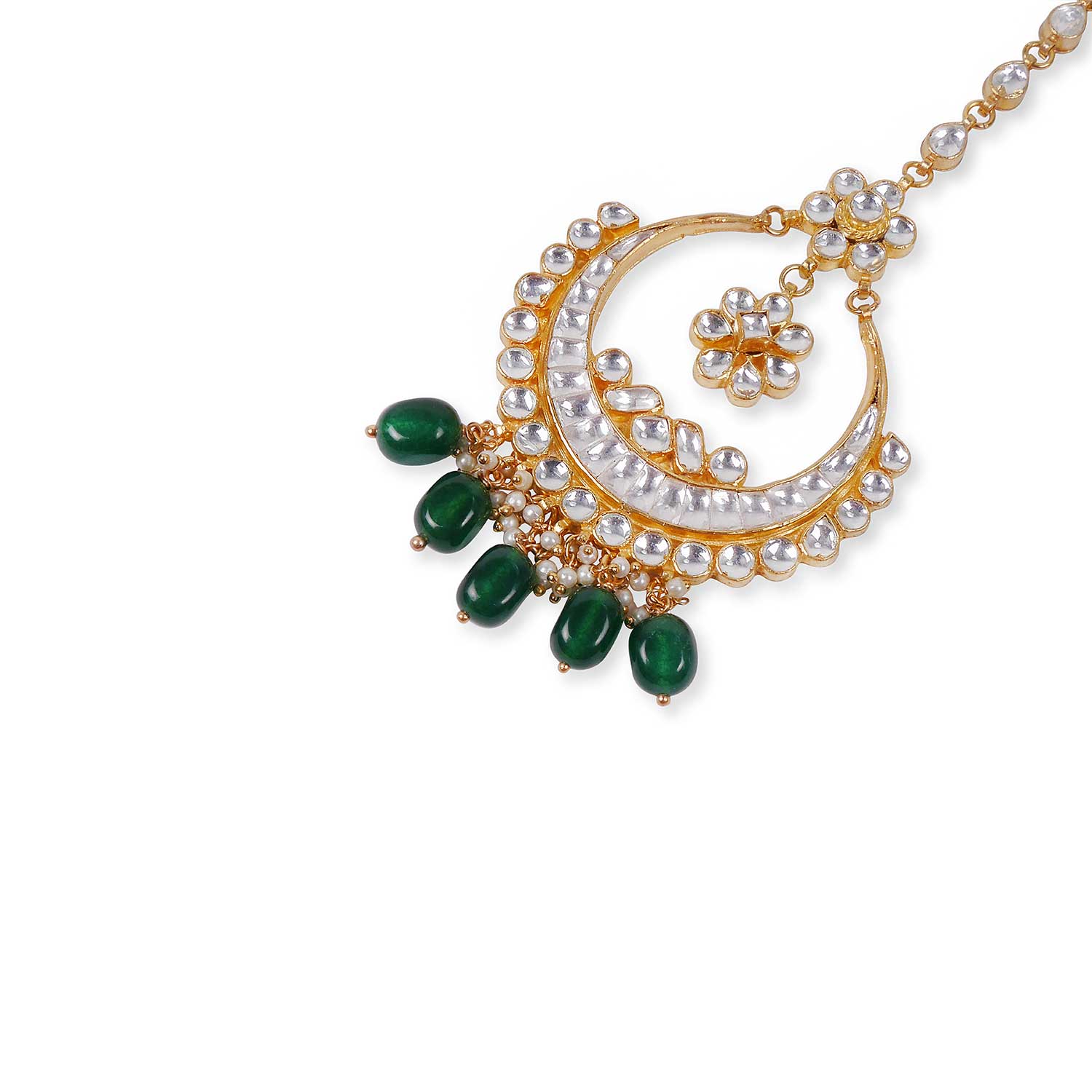 Devyani Kundan Tikka in Green