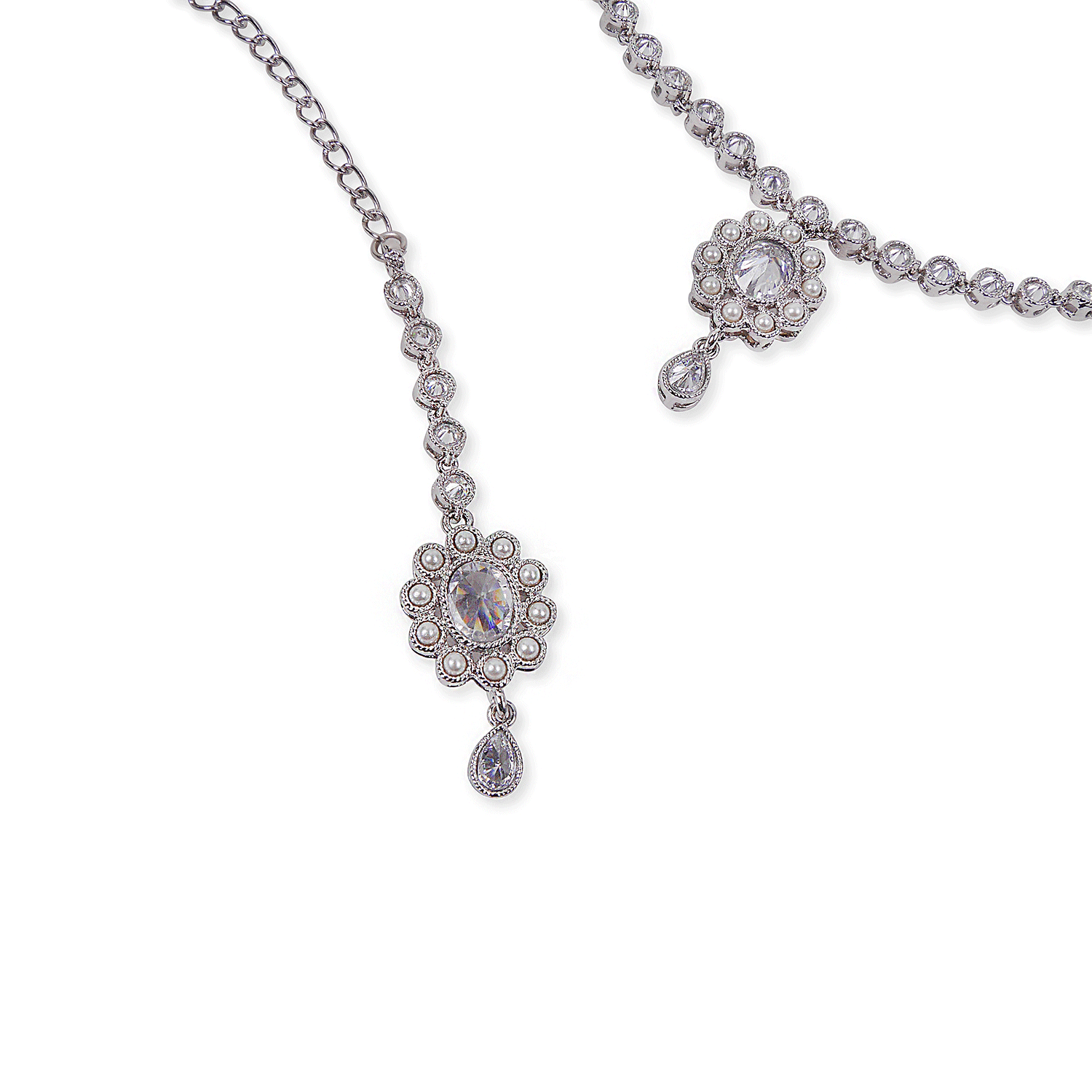 Simple Floral Necklace Set in Pearl and Rhodium