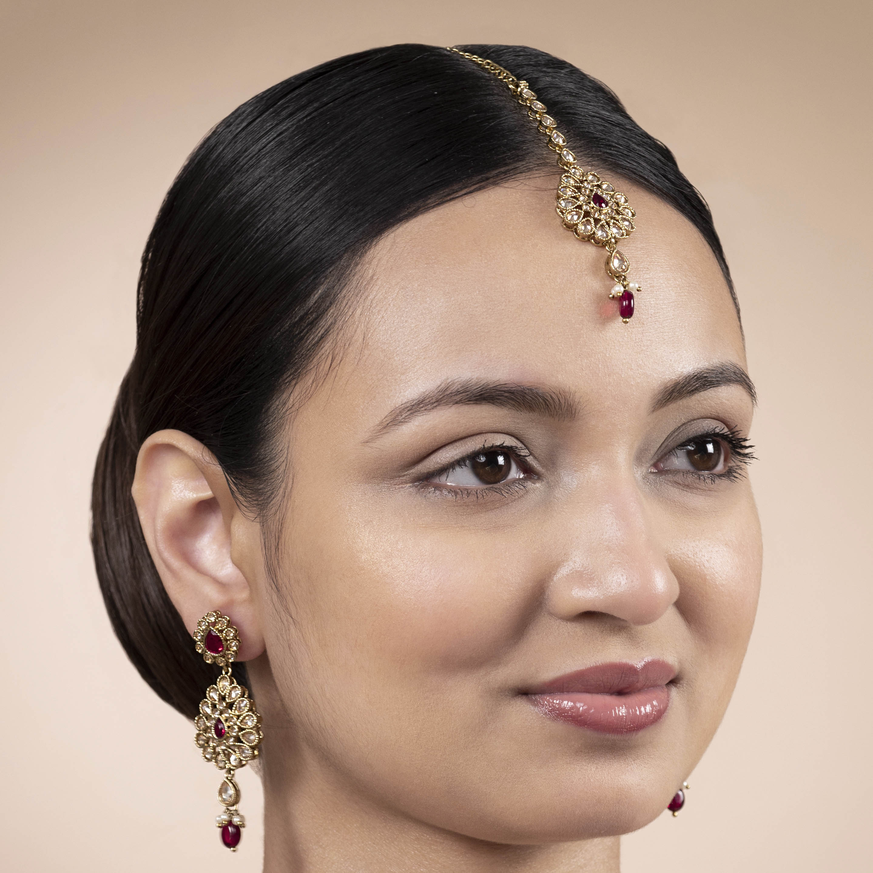 Maroon Cluster Necklace Set