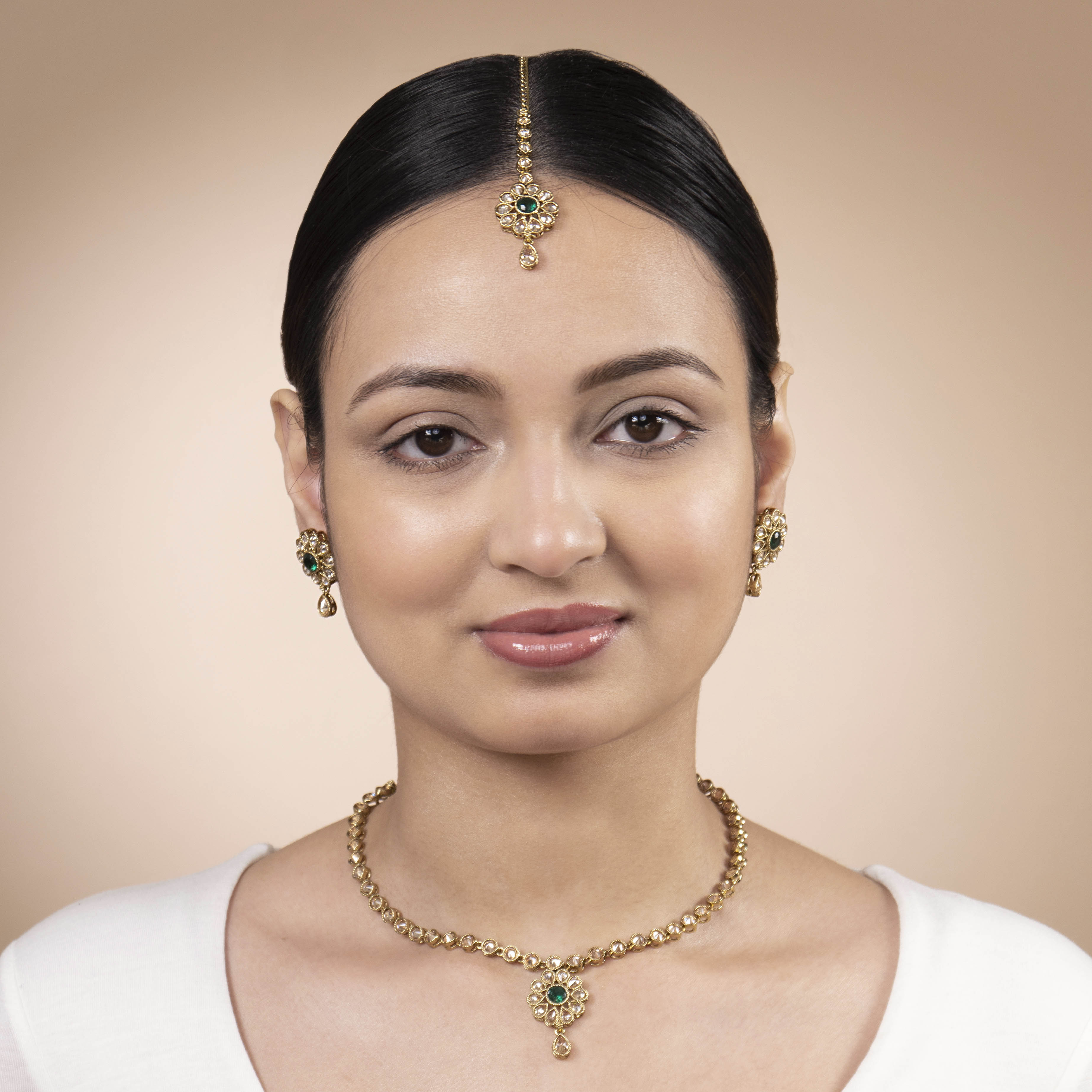 Dipa Necklace Set in Jade