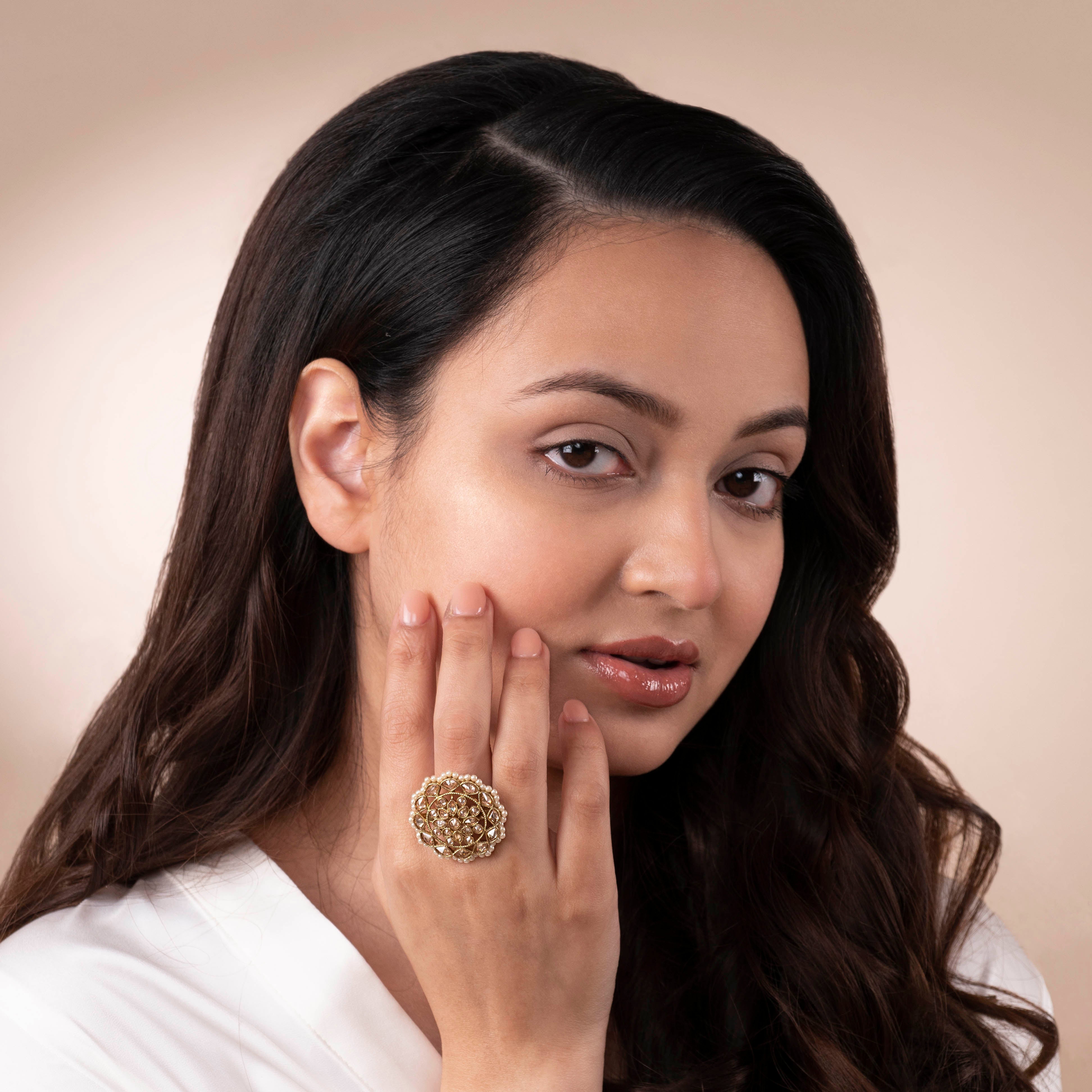 Ornate Ring in Pearl and Antique Gold
