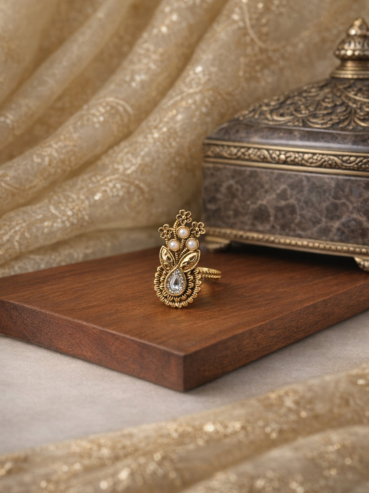 Aarzoo Classic Ring in White