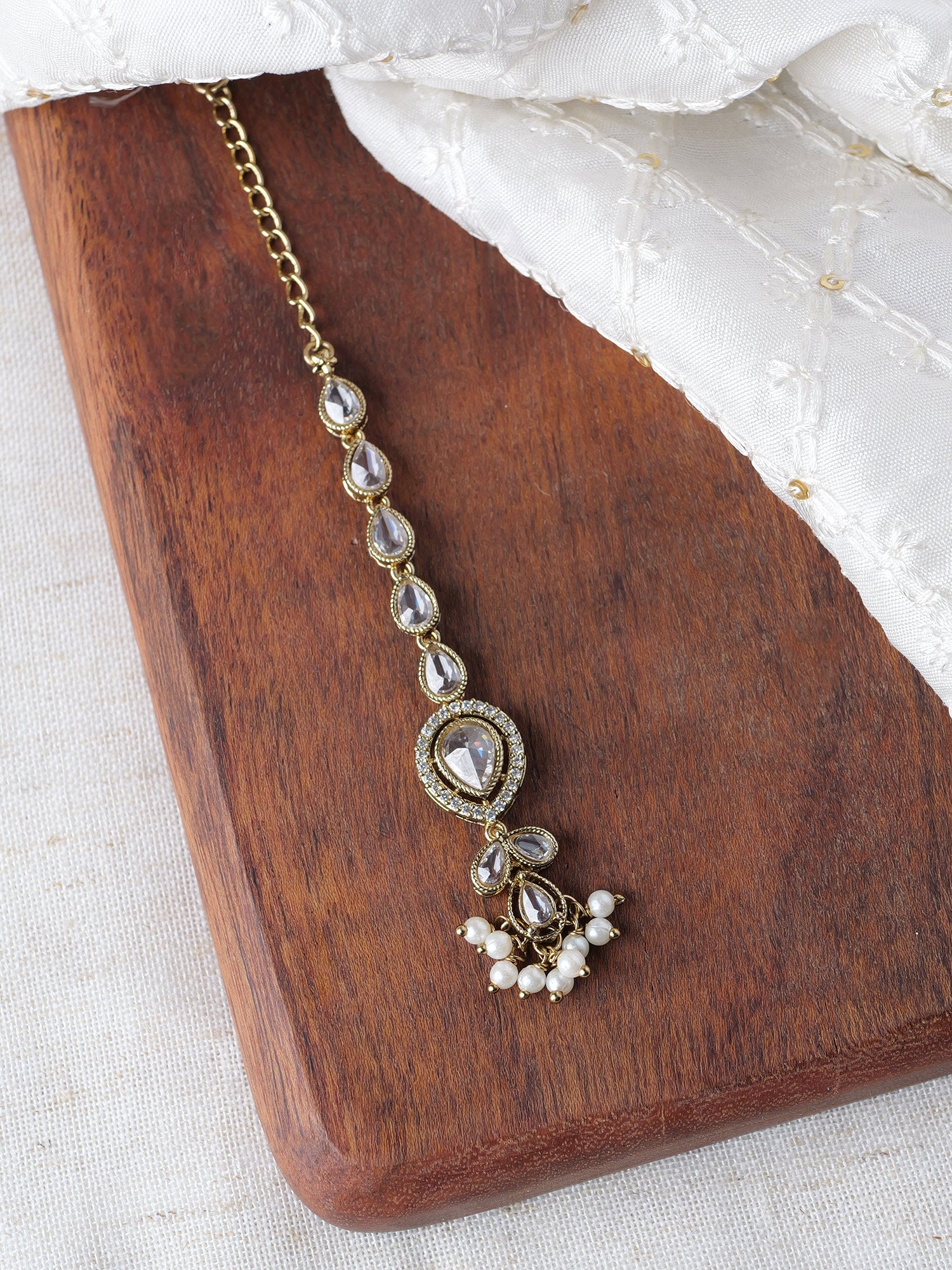 Aditi Maang Tikka in Pearl and White