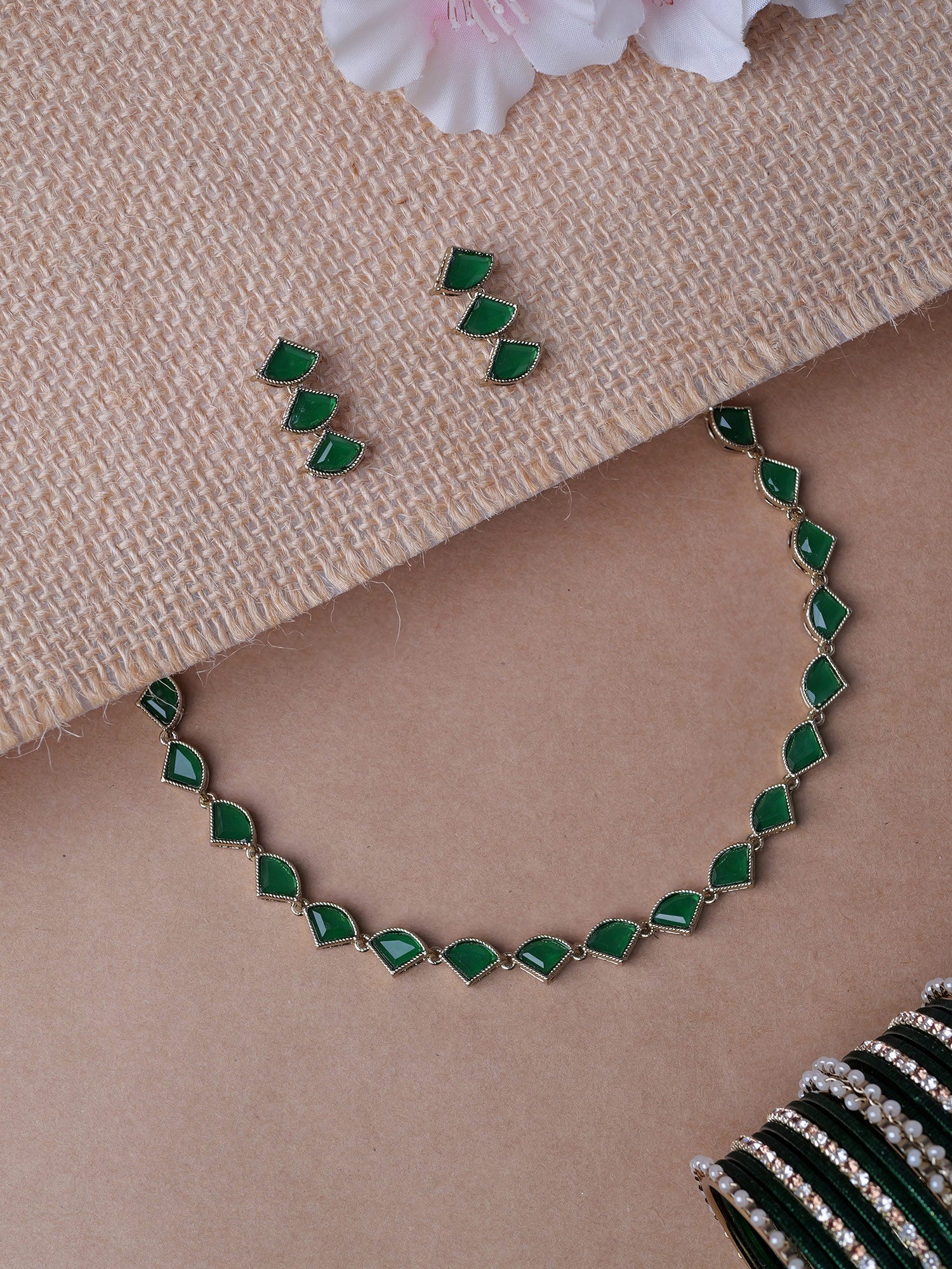 Aleena Simple Neclace Set in Green