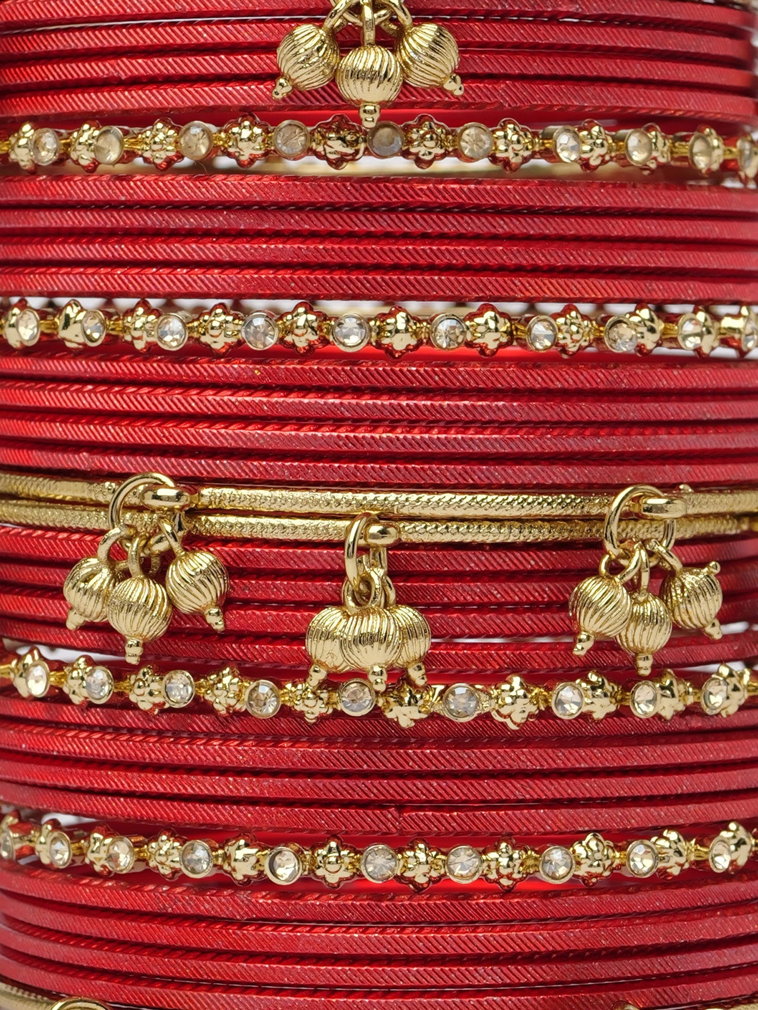Amani Kashmiri Bnagle Set in Red