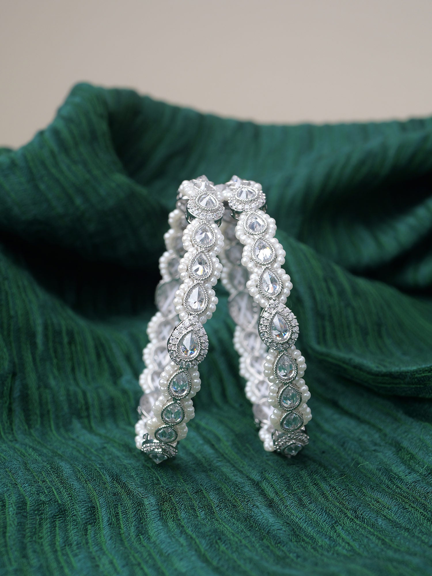Anmol Pearl Kadas in Rhodium