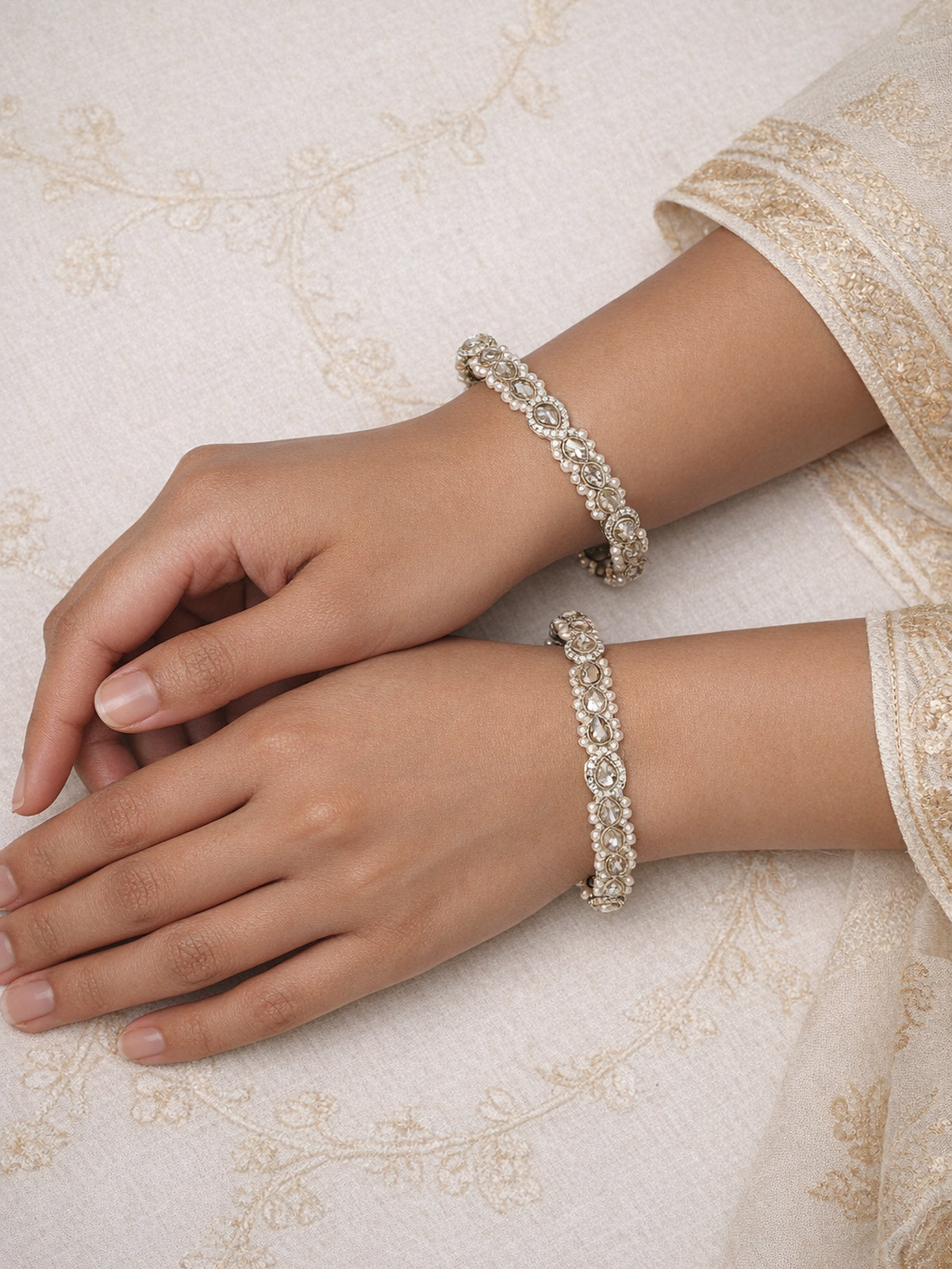 Anmol Pearl Kadas in Champagne