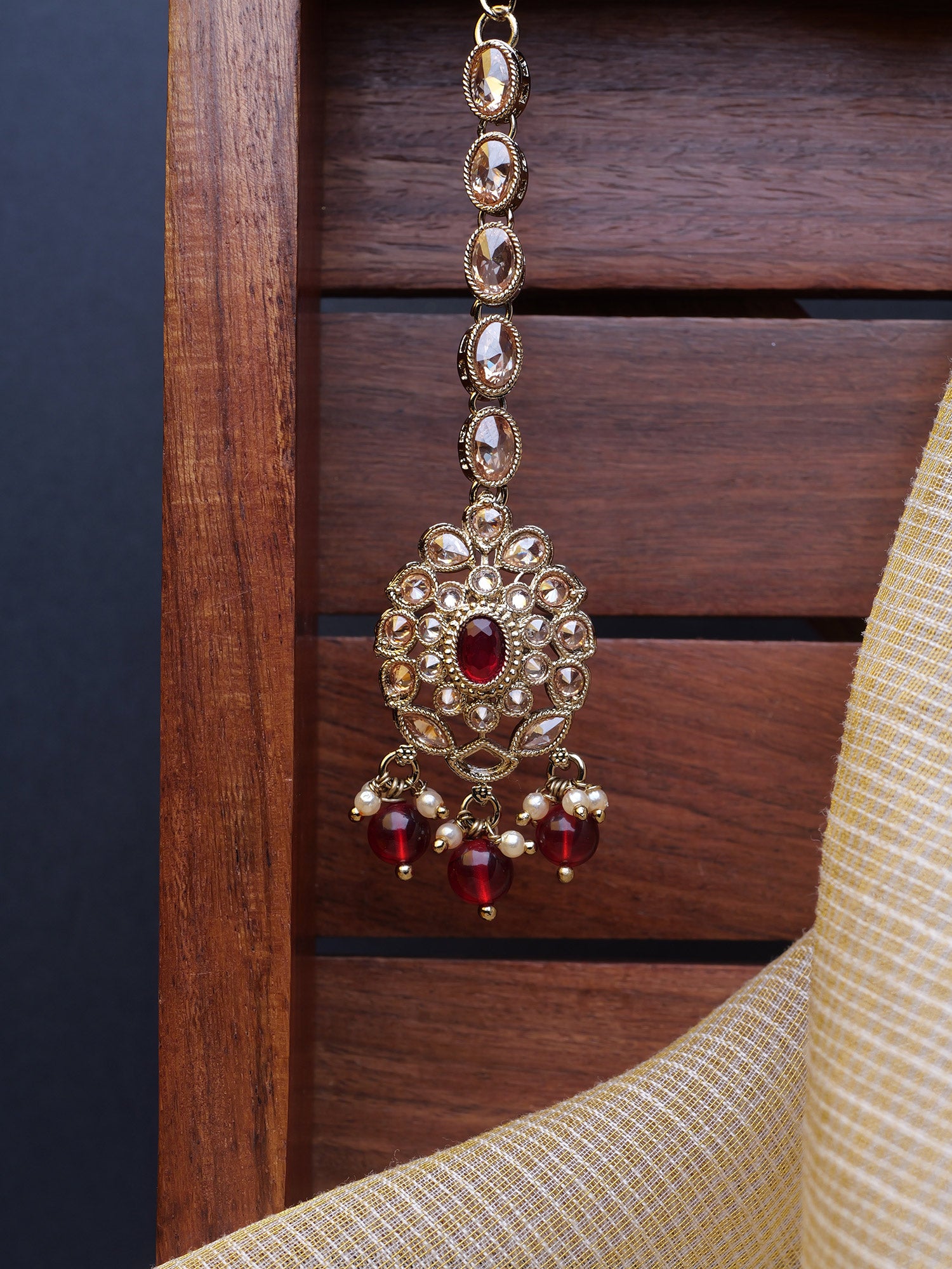 Anvika Maang Tikka in Maroon