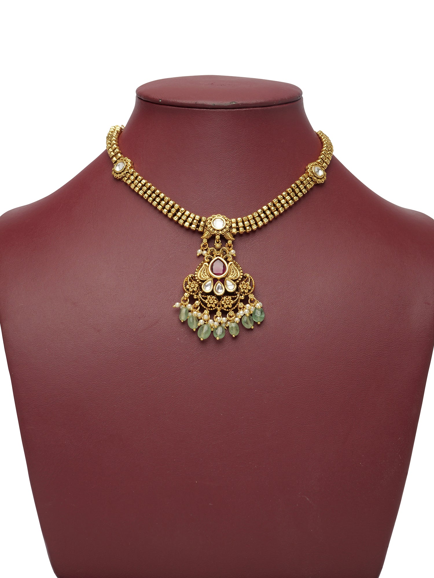 Archana Classic Necklace Set in Multi