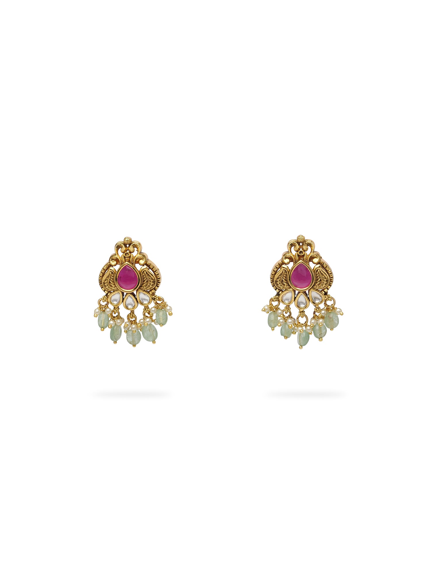 Archana Classic Necklace Set in Multi