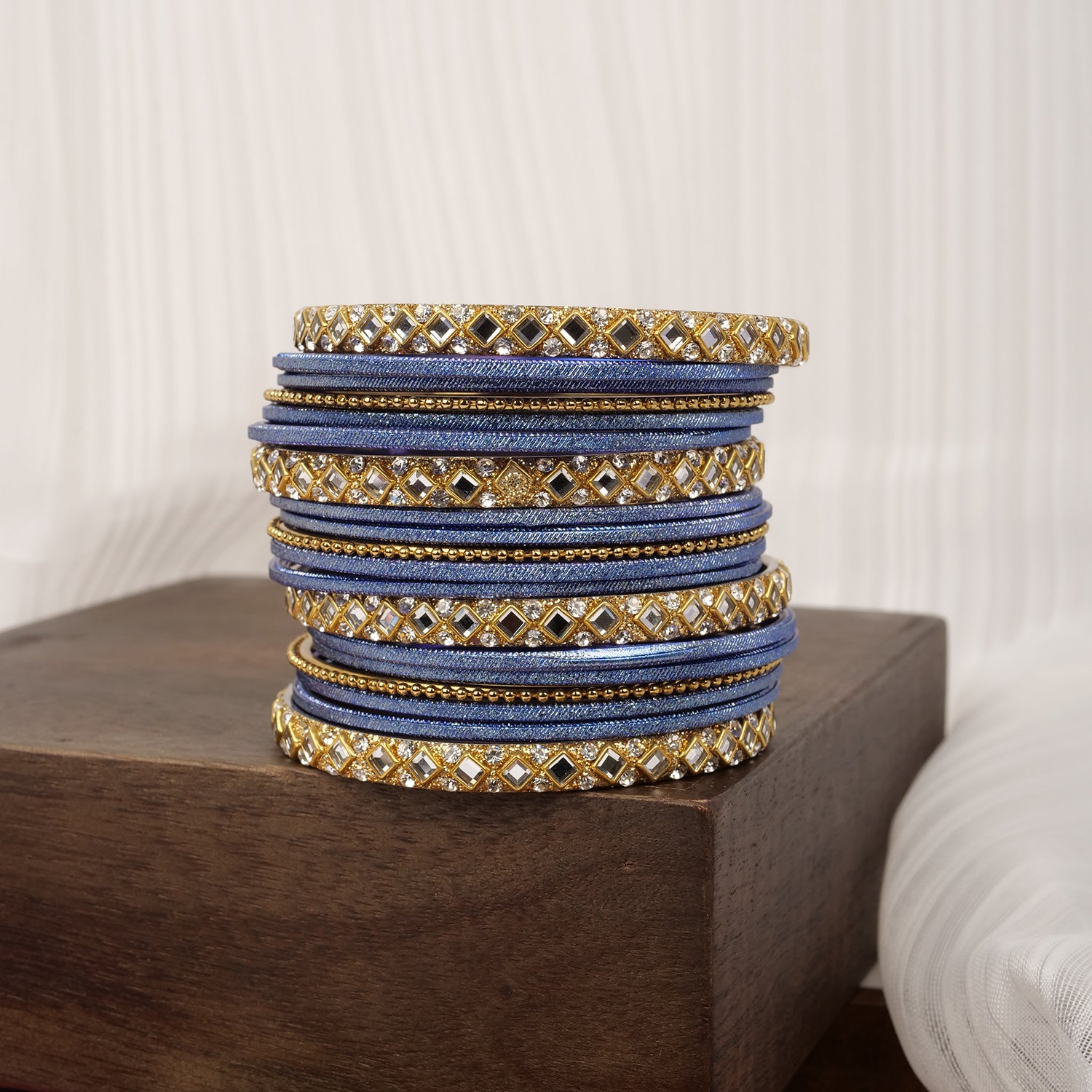 Mirror Shimmer Bangle Set in Blue