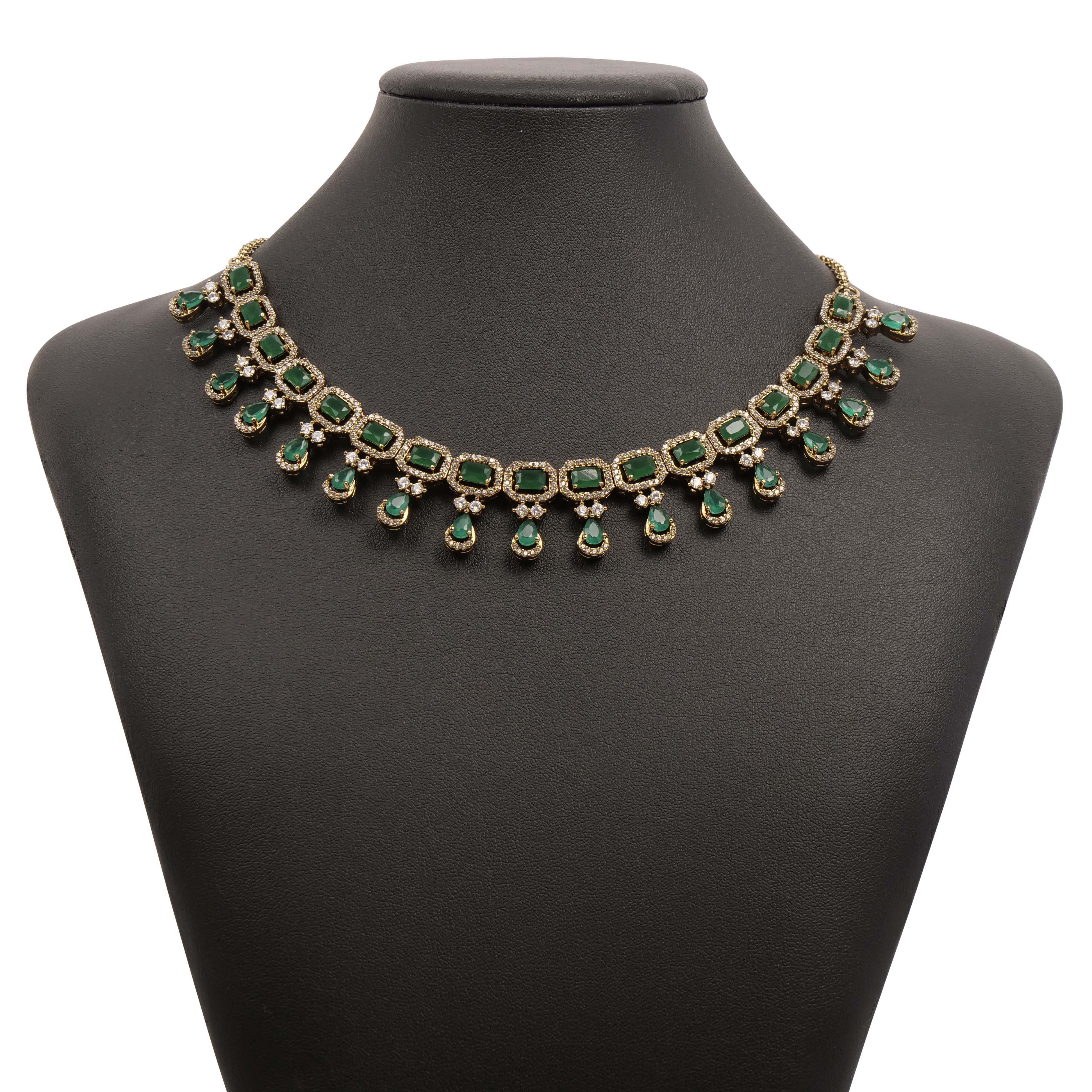 Square Halo Cubic Zirconia Necklace Set in Green
