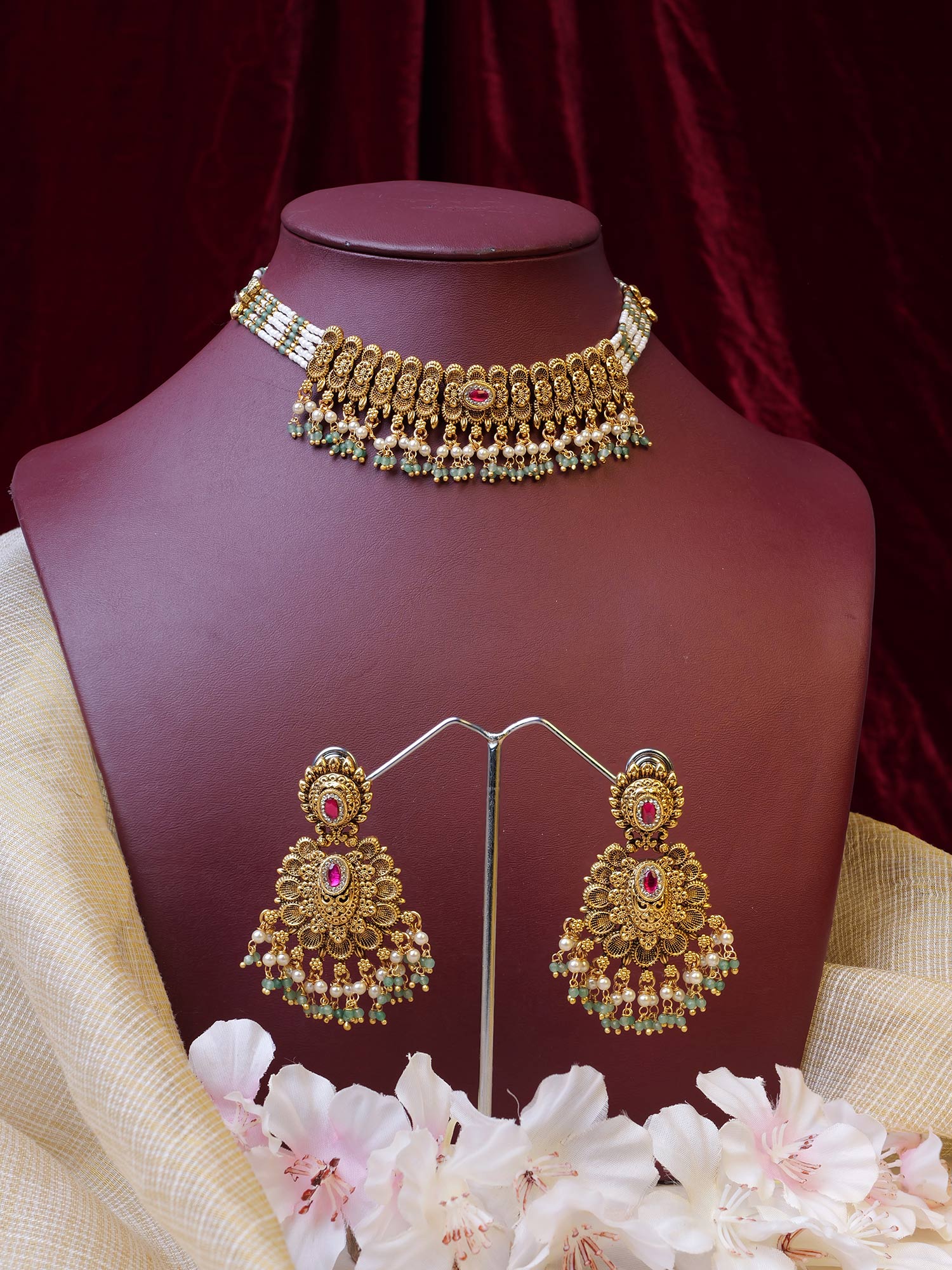 Charita Necklace Set in Hot Pink and Mint