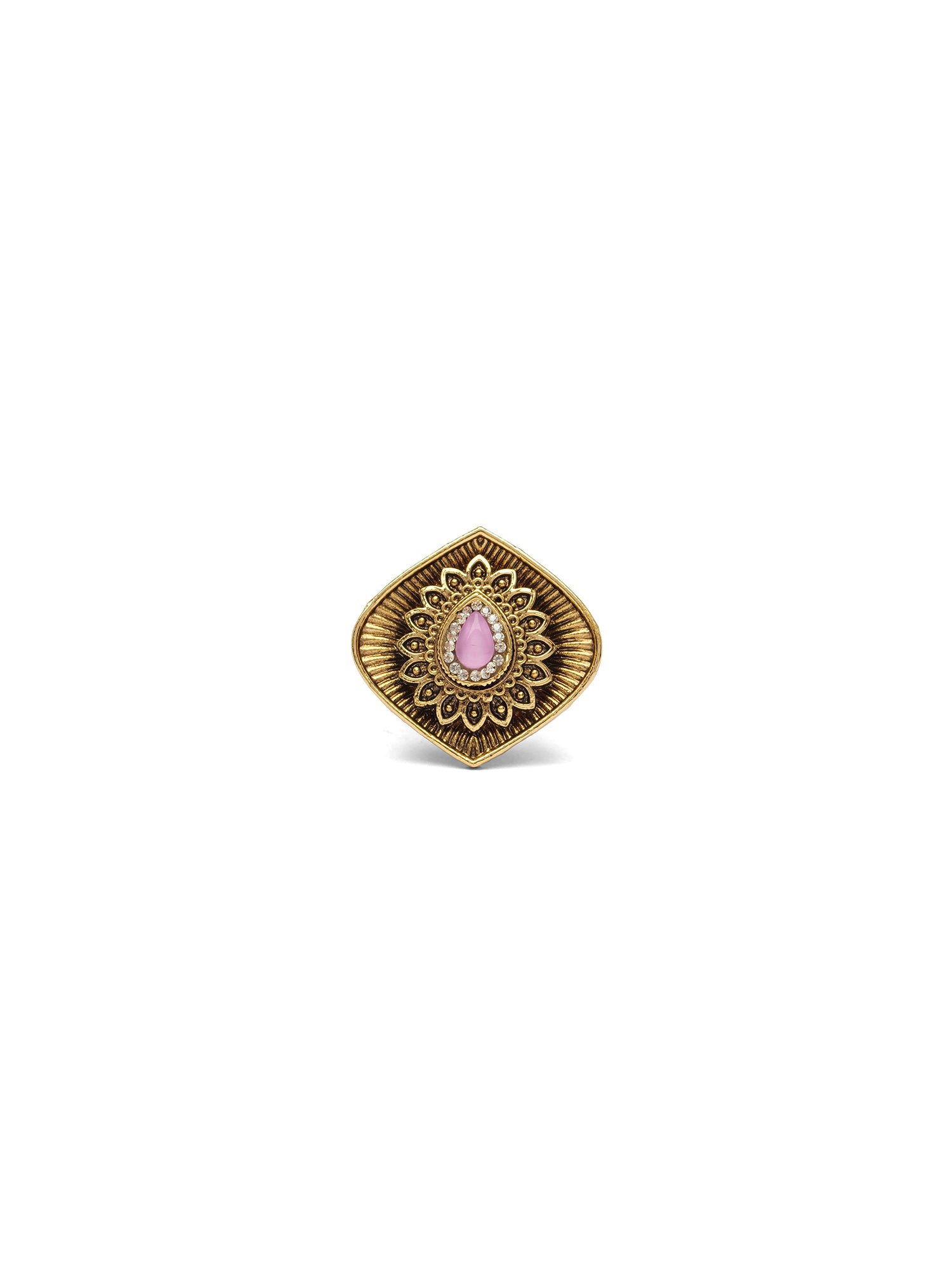 Devika Classic Ring in Light Pink