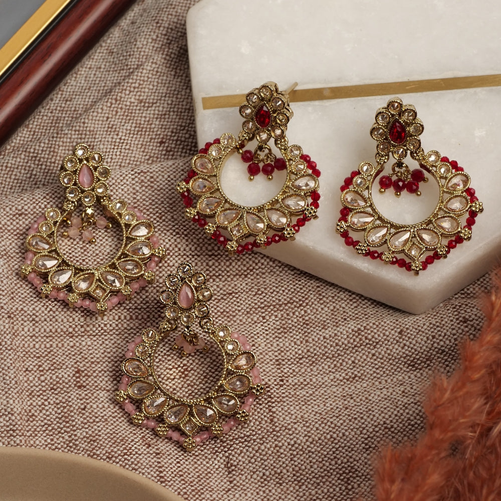 Ethnic Bead-Edge Earrings in Maroon