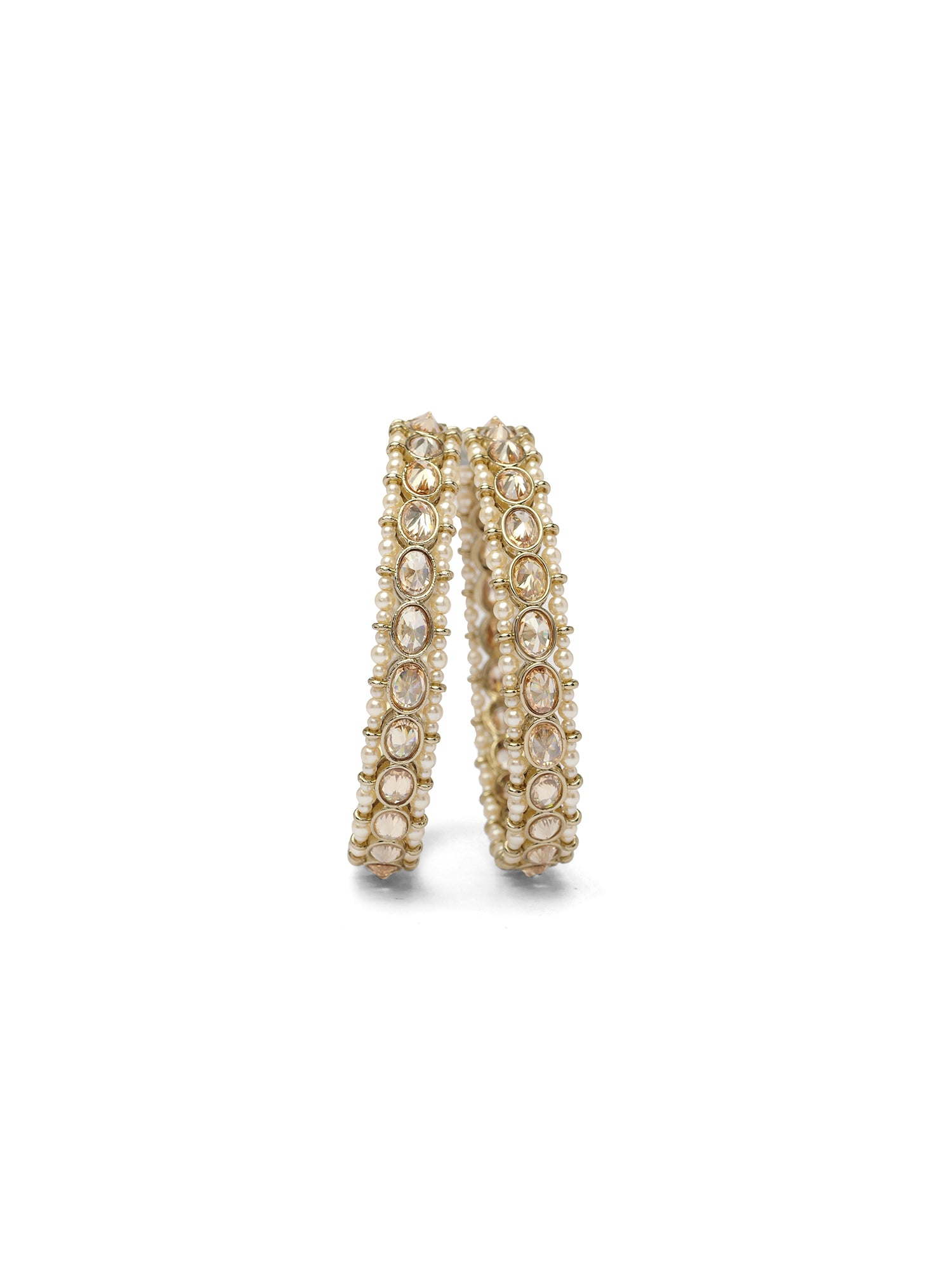 Gauri Pearl Kadas in Champagne