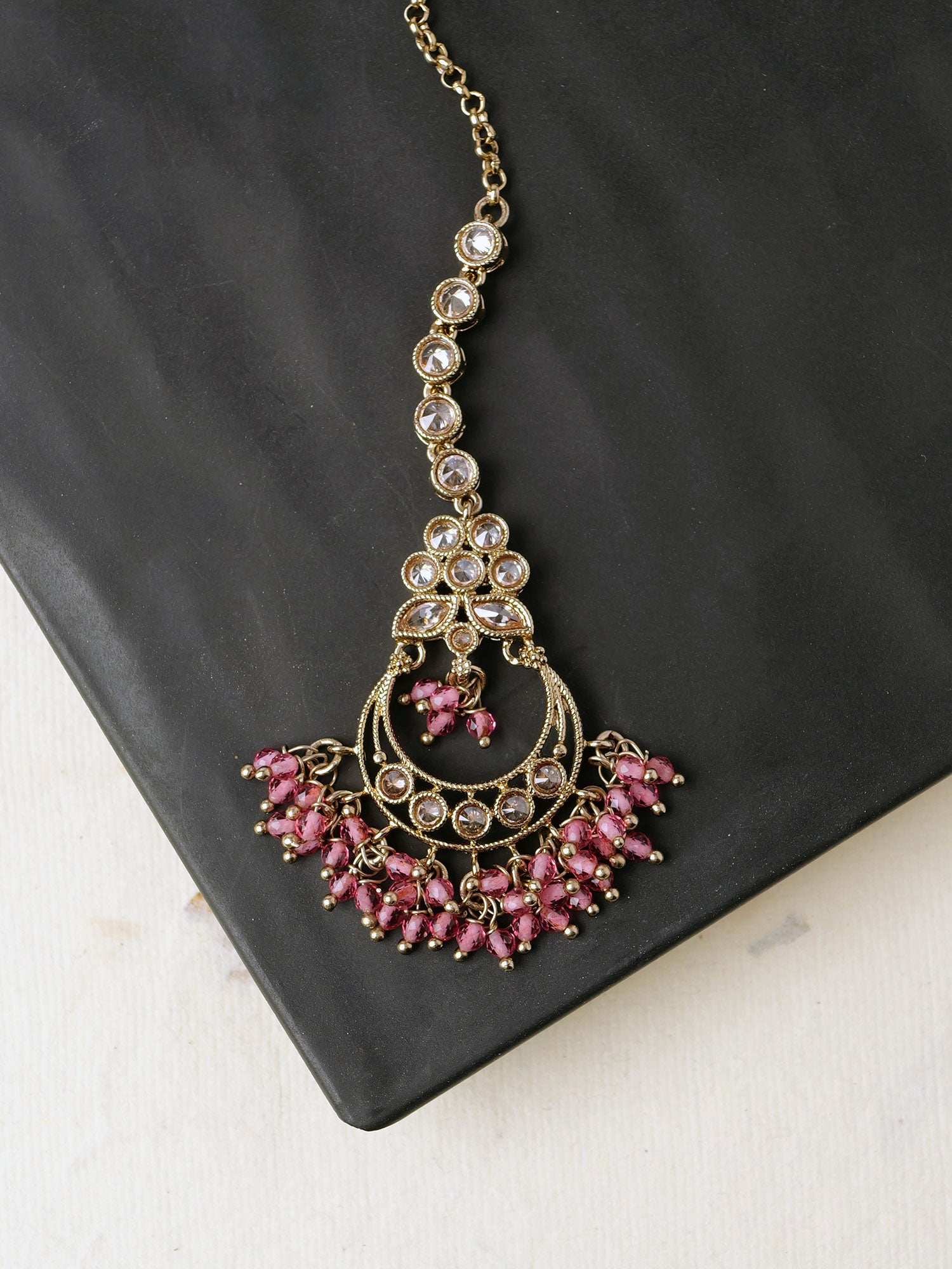 Ishra Maang Tikka in Light Pink
