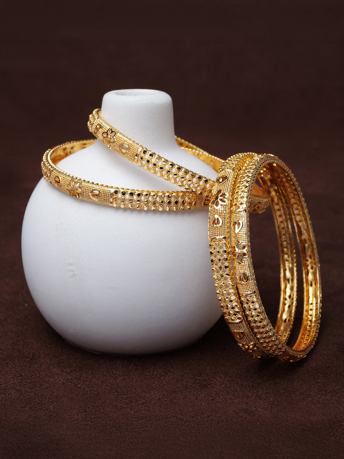 Jayani Set of 4 Gold Style Bangles