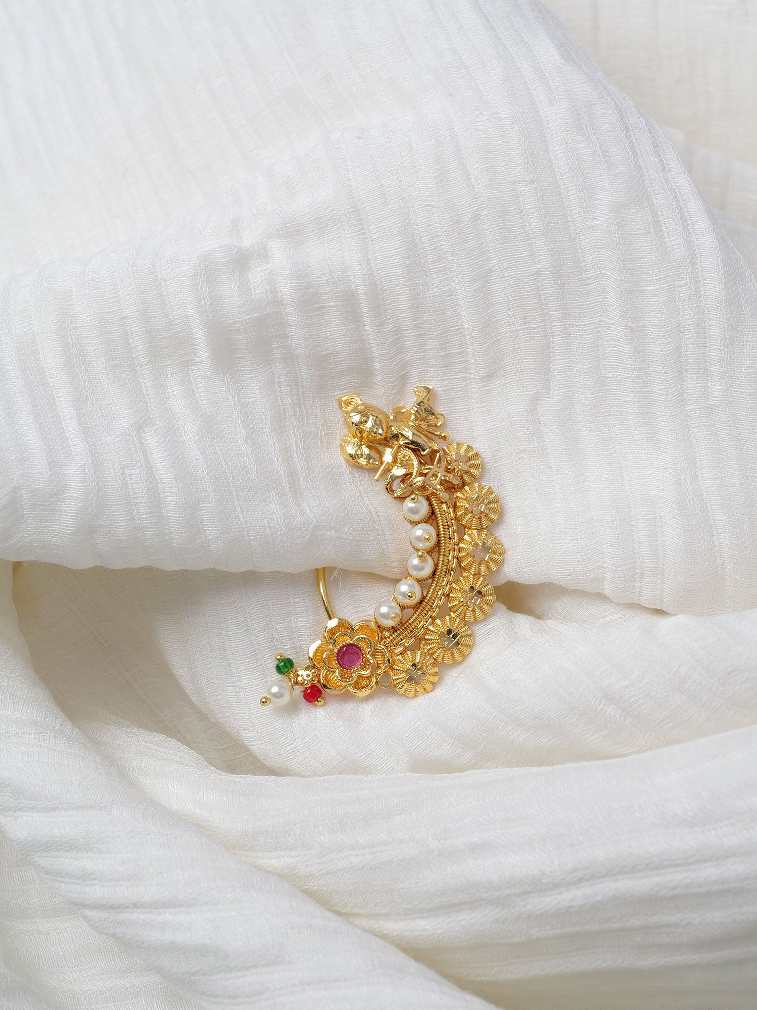 Kamalika Maharashtrian Nose Pin in Hot Pink