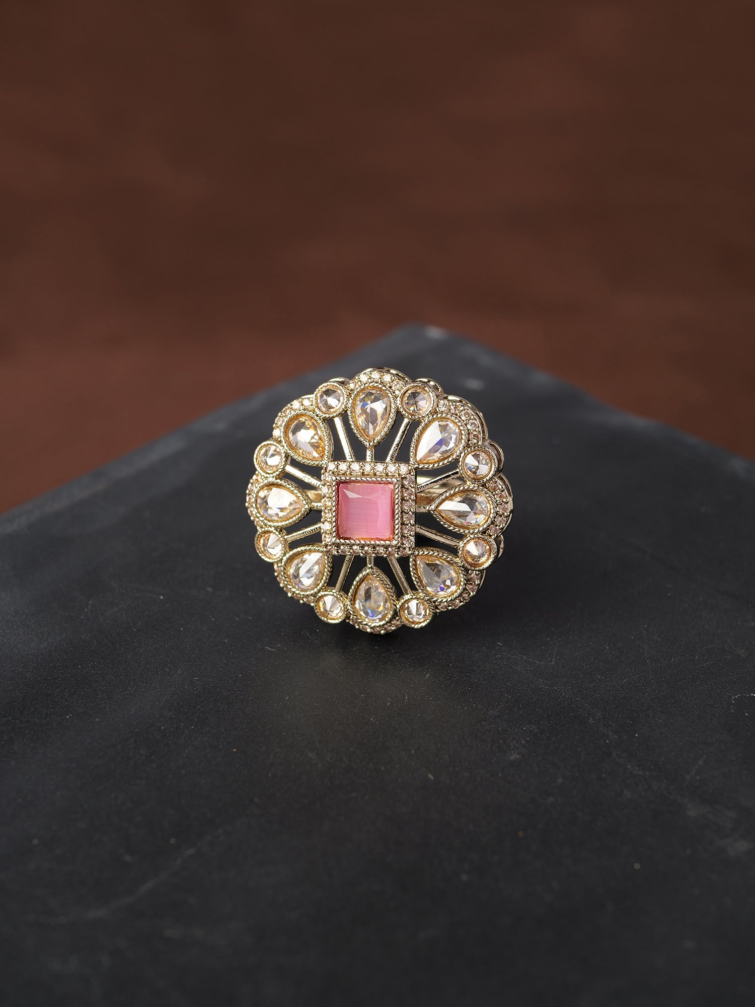 Kinjal Ring in Pink and Antique Gold
