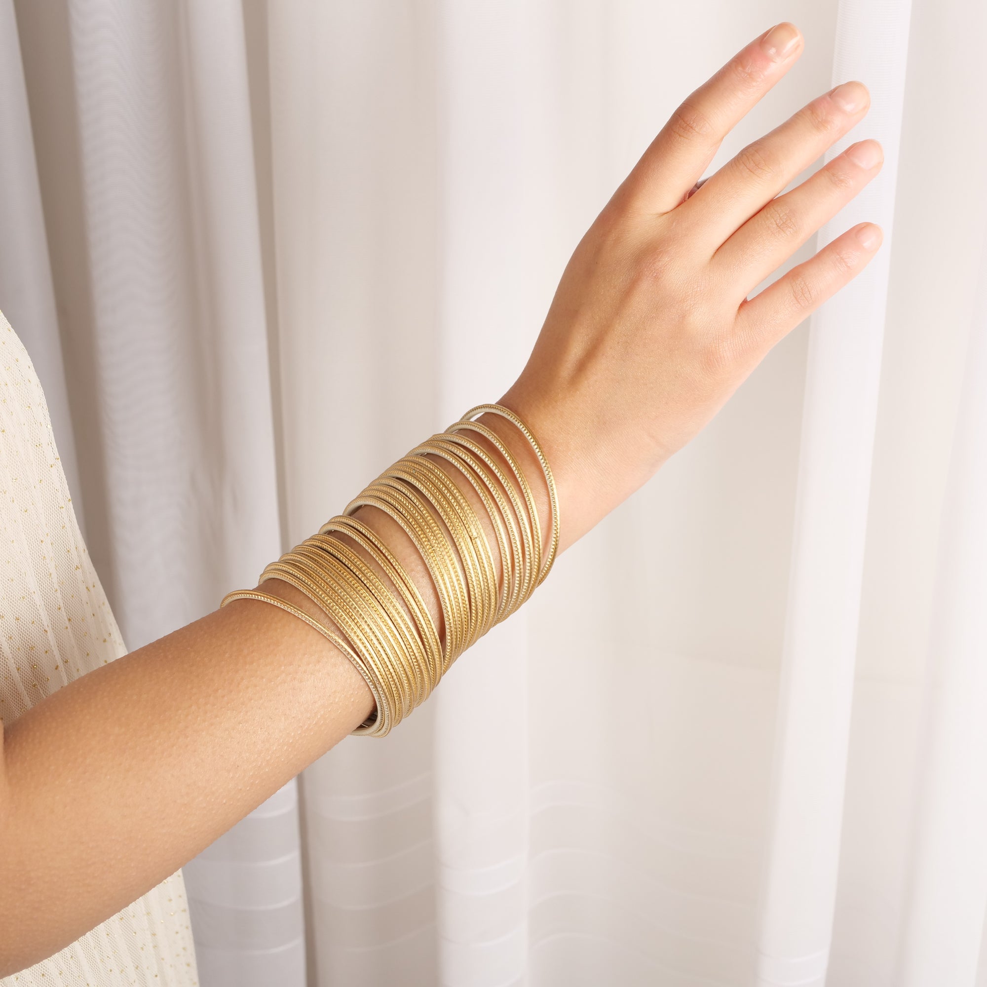 Plain thin gold on sale bangles