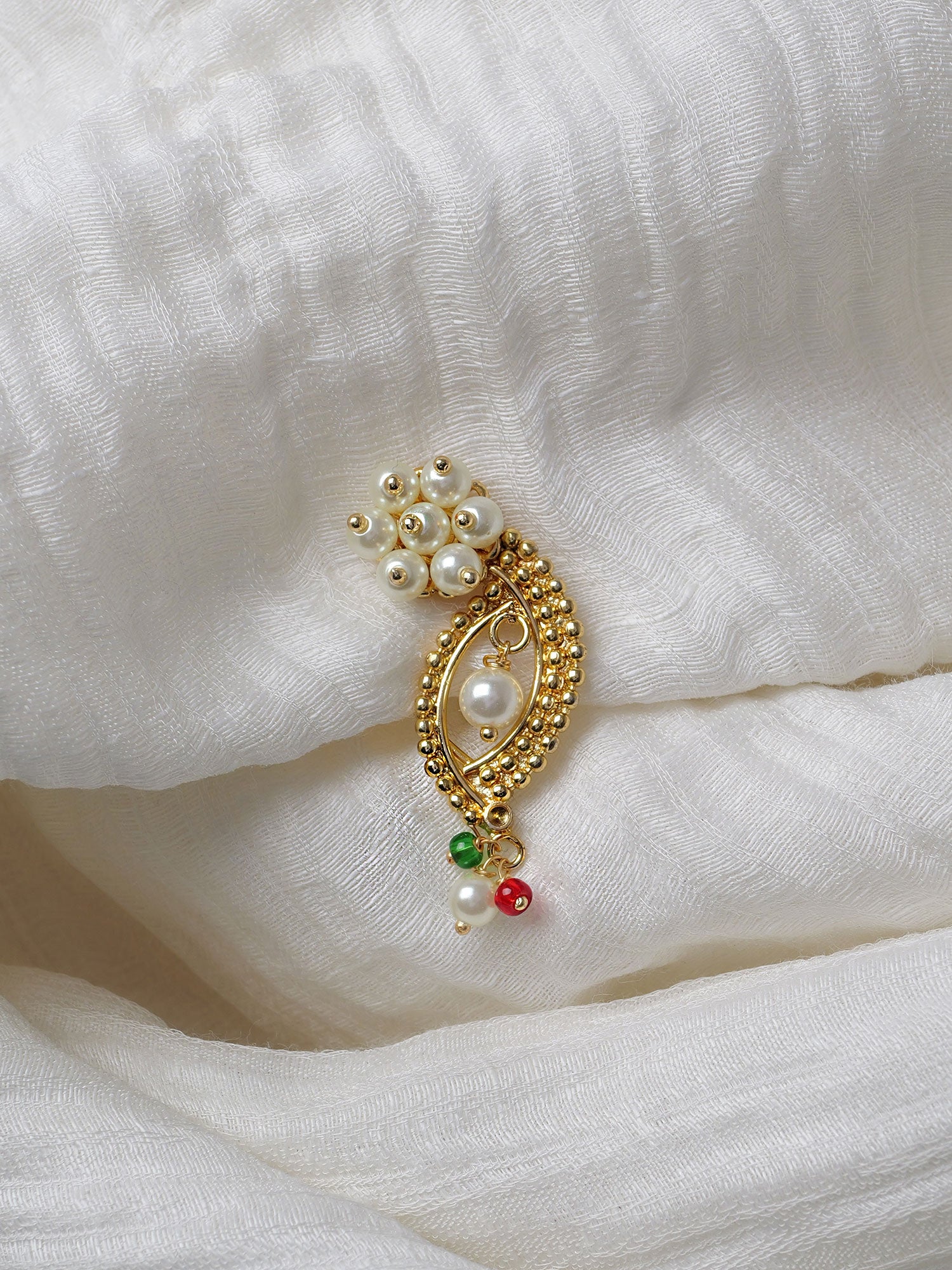 Manira Maharashtrian Nose Pin in Pearl