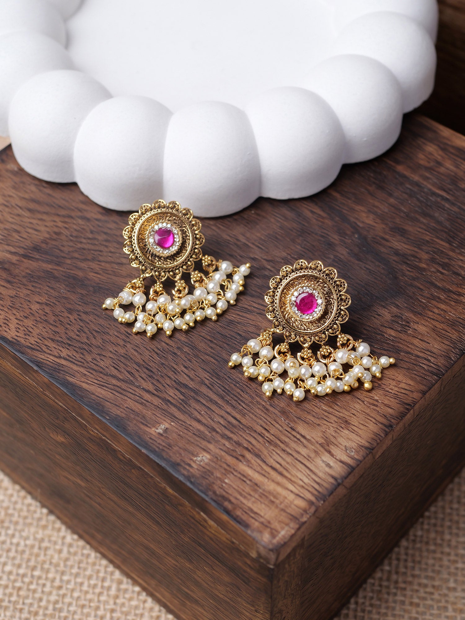 Mehrin Classic Earrings in Hot Pink and Pearl