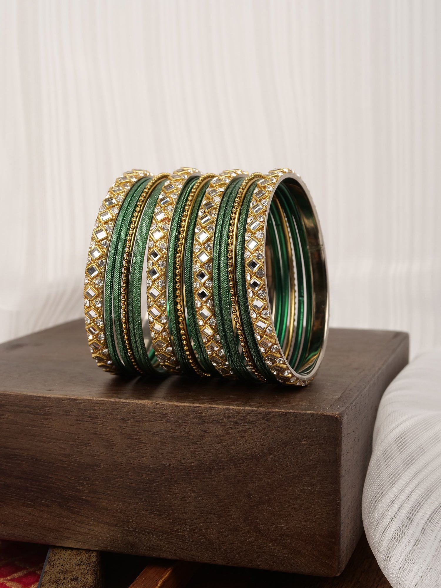 Mirror Shimmer Bangle Set in Green