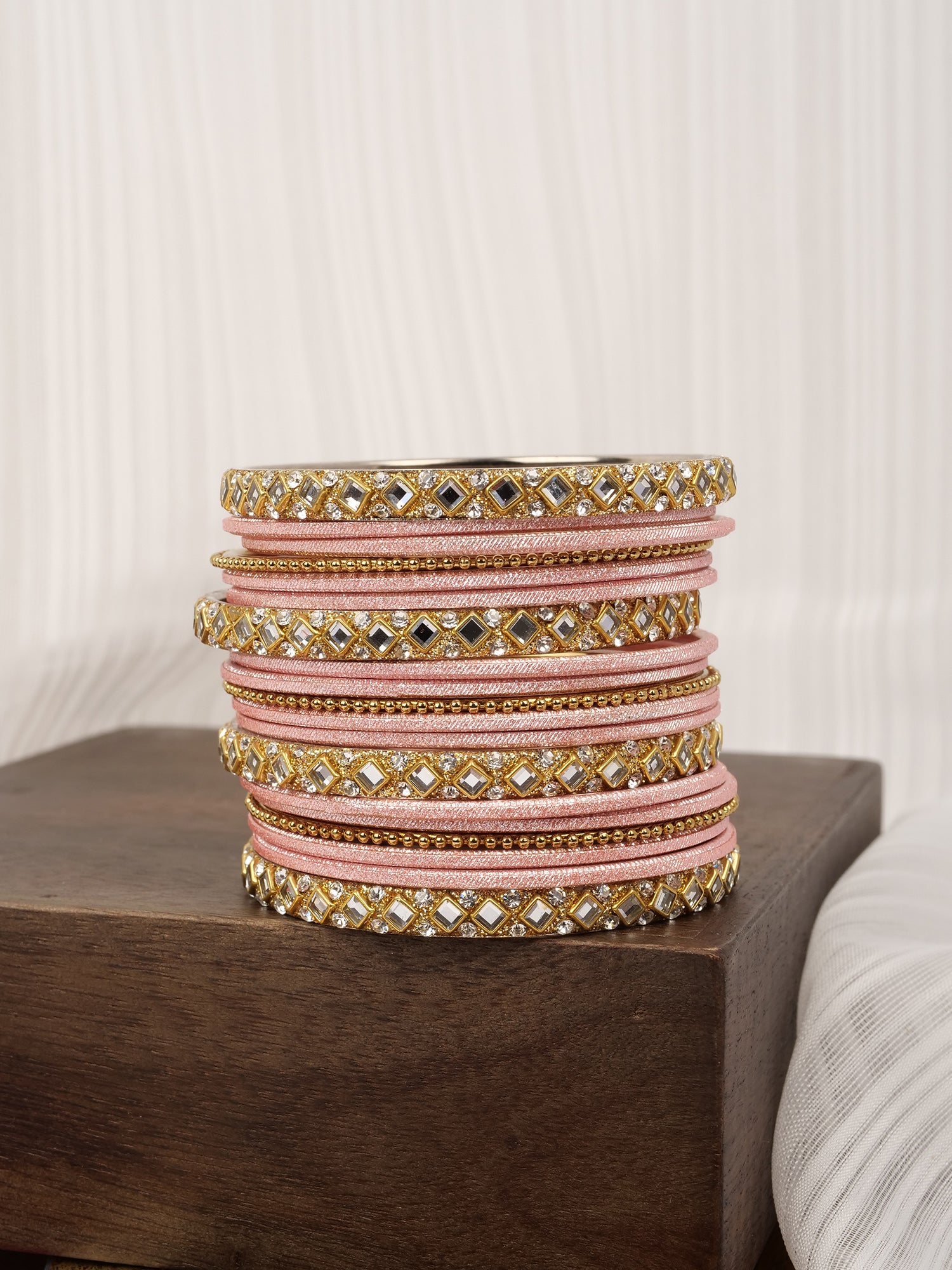 Mirror Shimmer Bangle Set in Light Pink