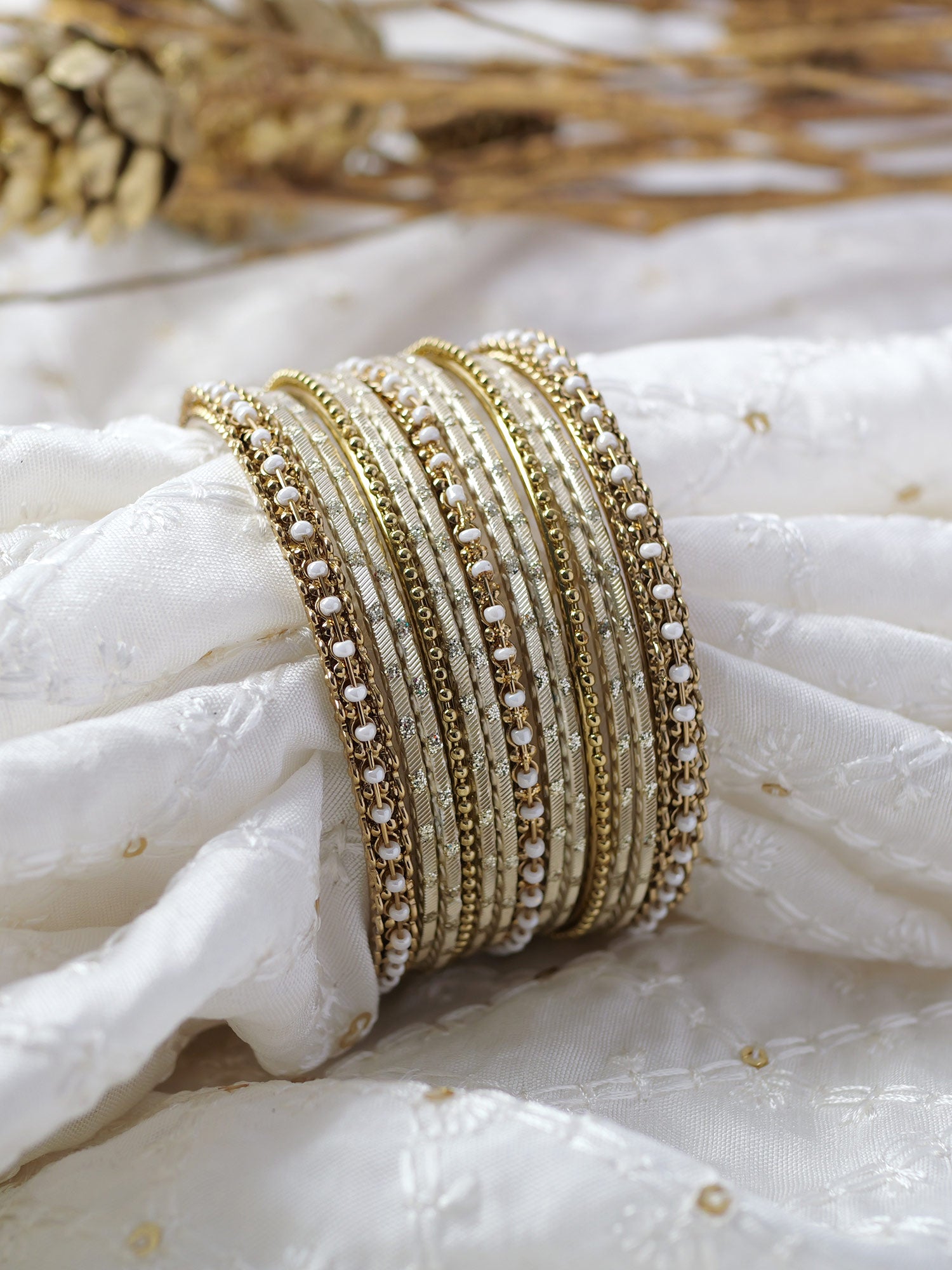Mohini Bangle Set in Antique Gold
