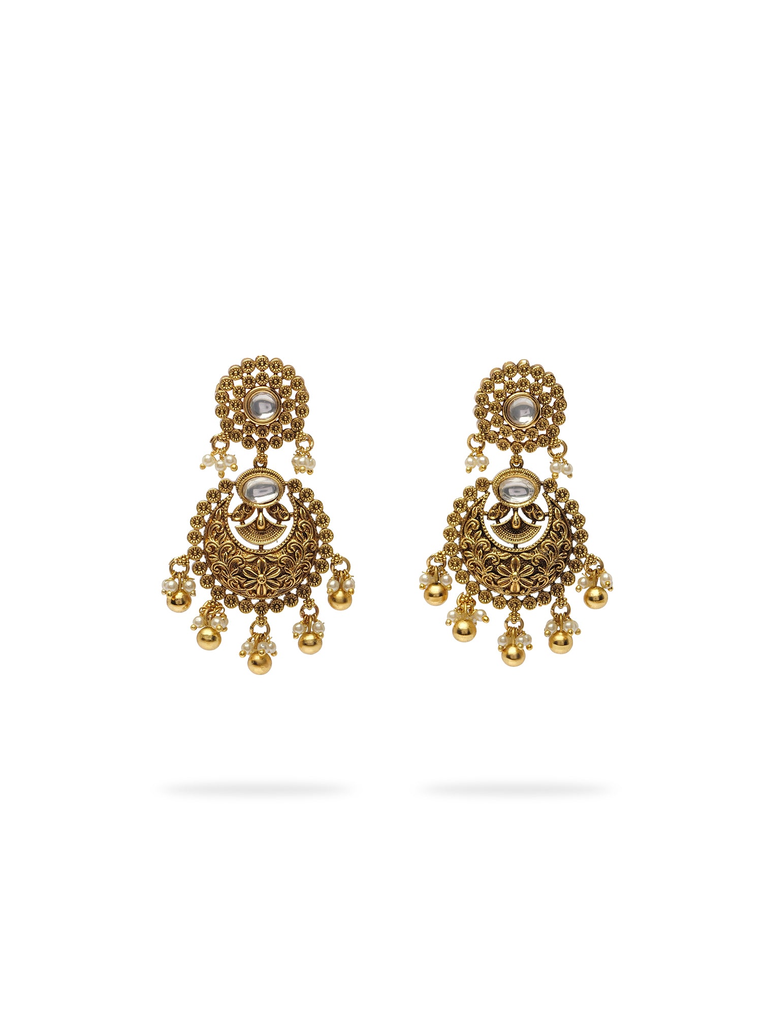 Nayani Kundan Necklace Set in White