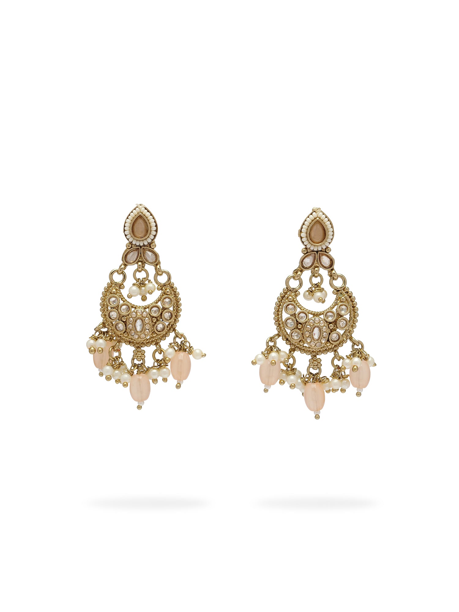 Nayla Pearl Earrings in Peach