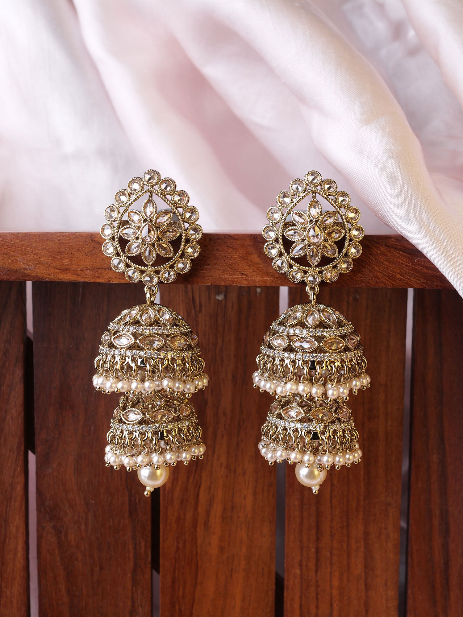Nazreen Jhumka Earrings in Champagne