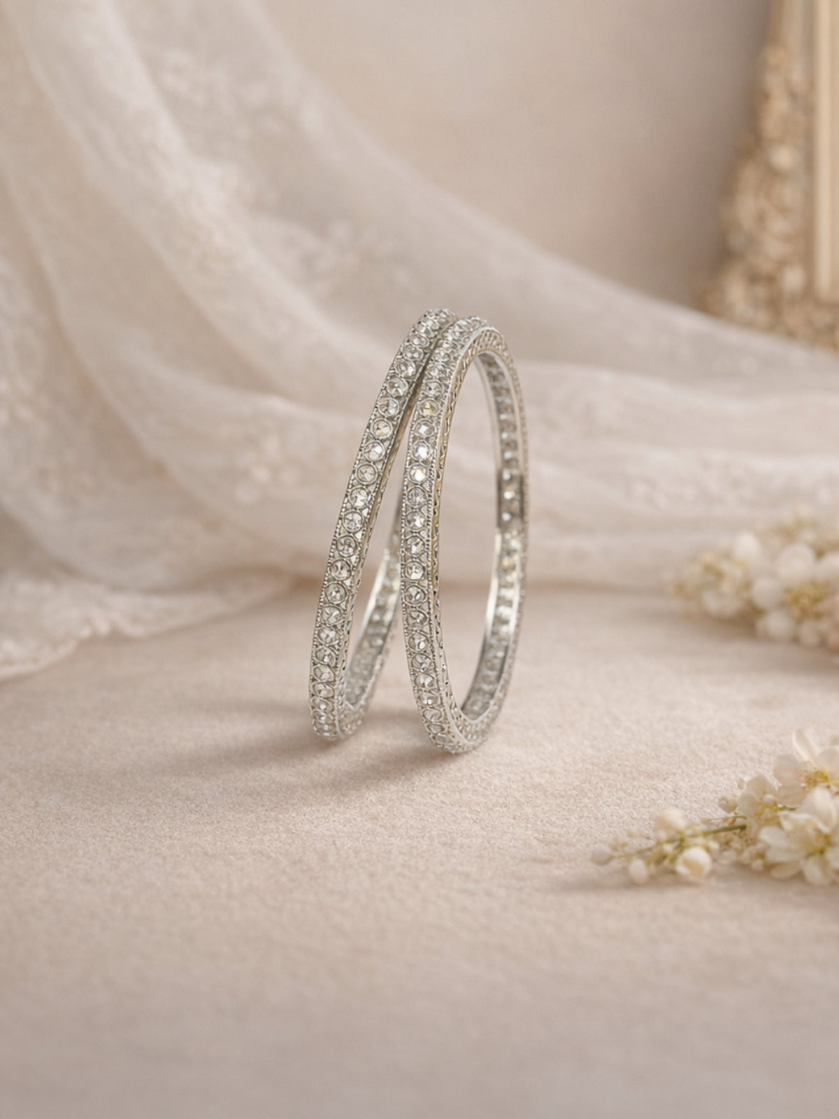Neema Thin Kadas in Rhodium