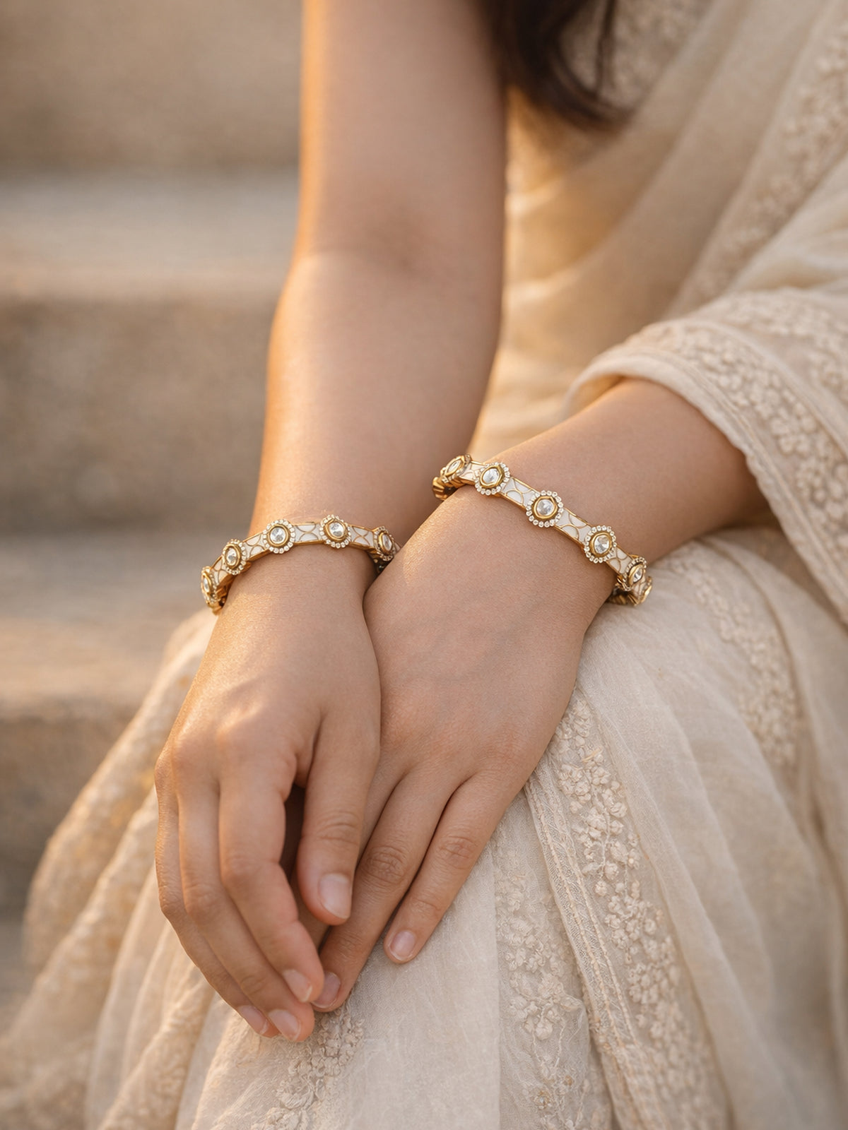 Neysa Kundan Bangles in White 