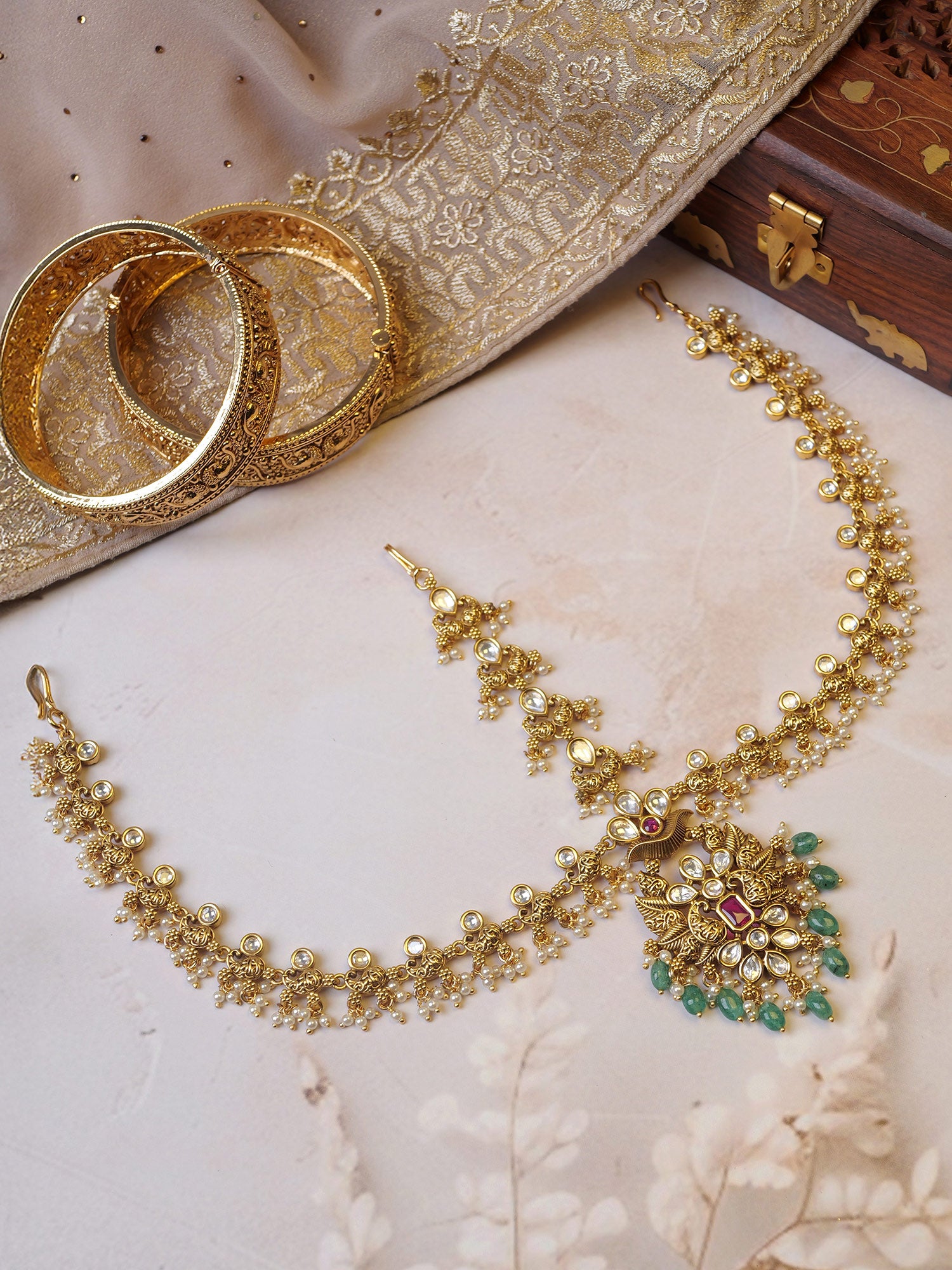 Nilaya Matta Patti in Multi and Gold Oxidised