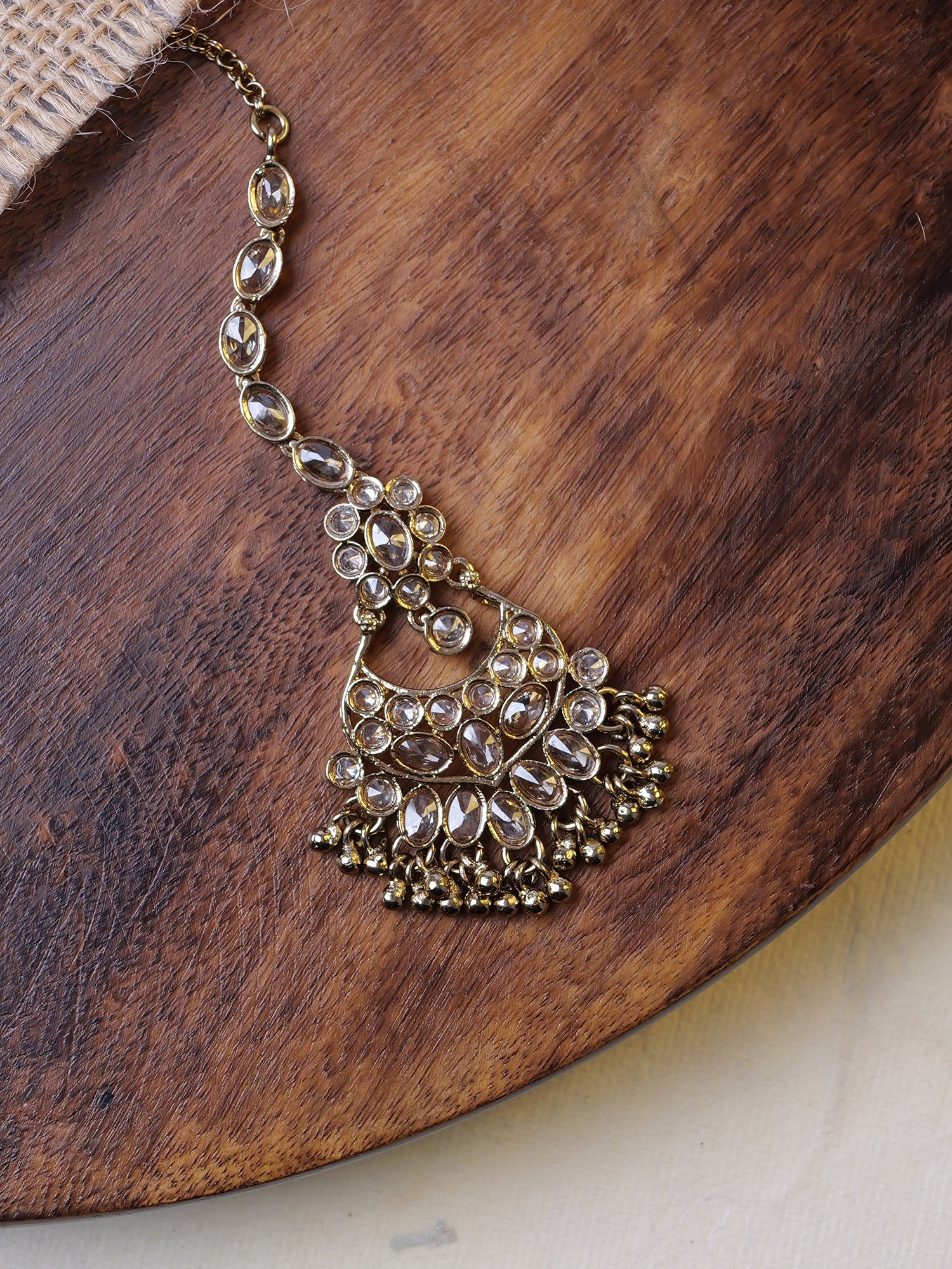 Noreen Maang Tikka in Antique Gold