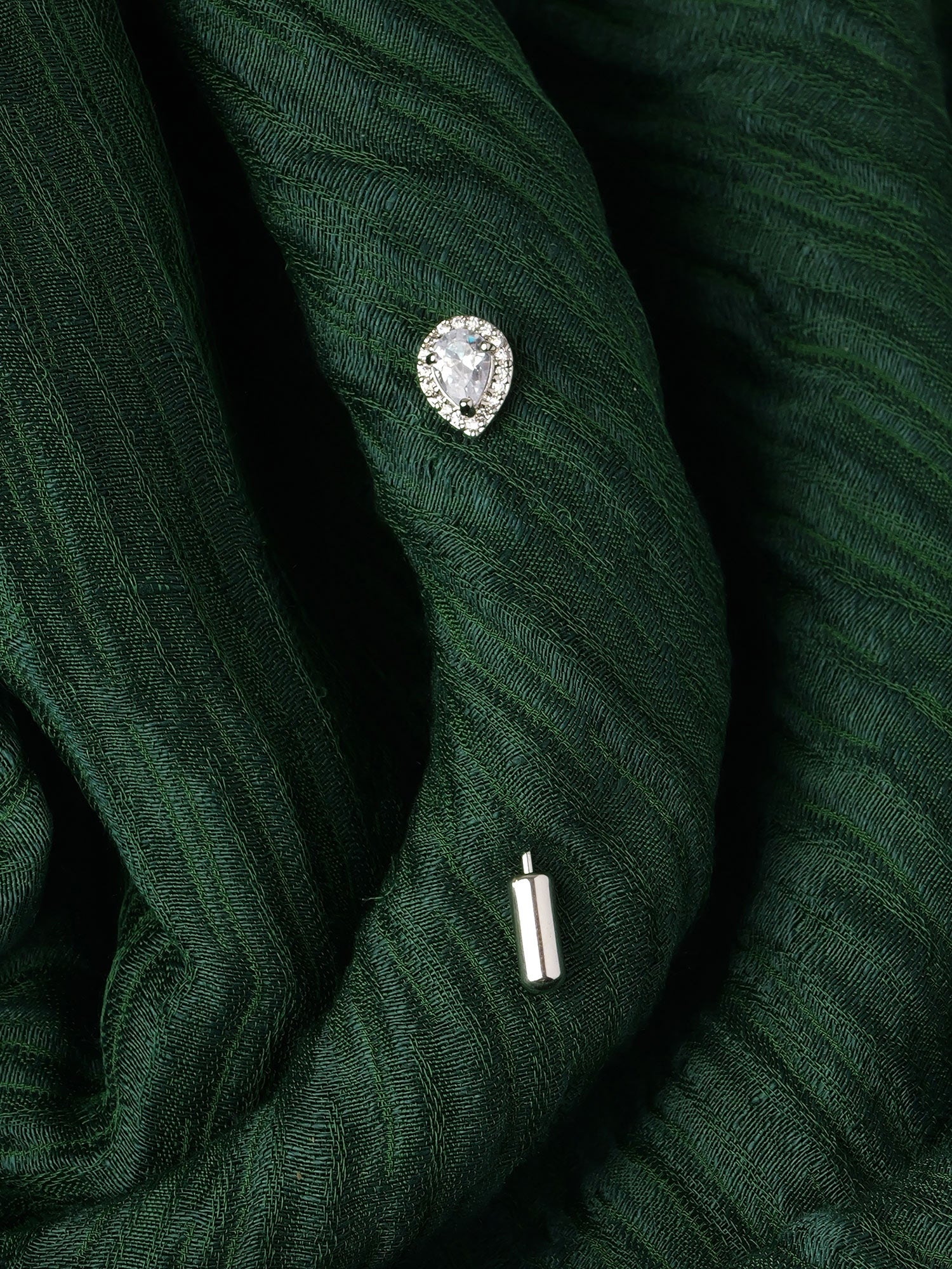Nova Scarf Pin in Rhodium