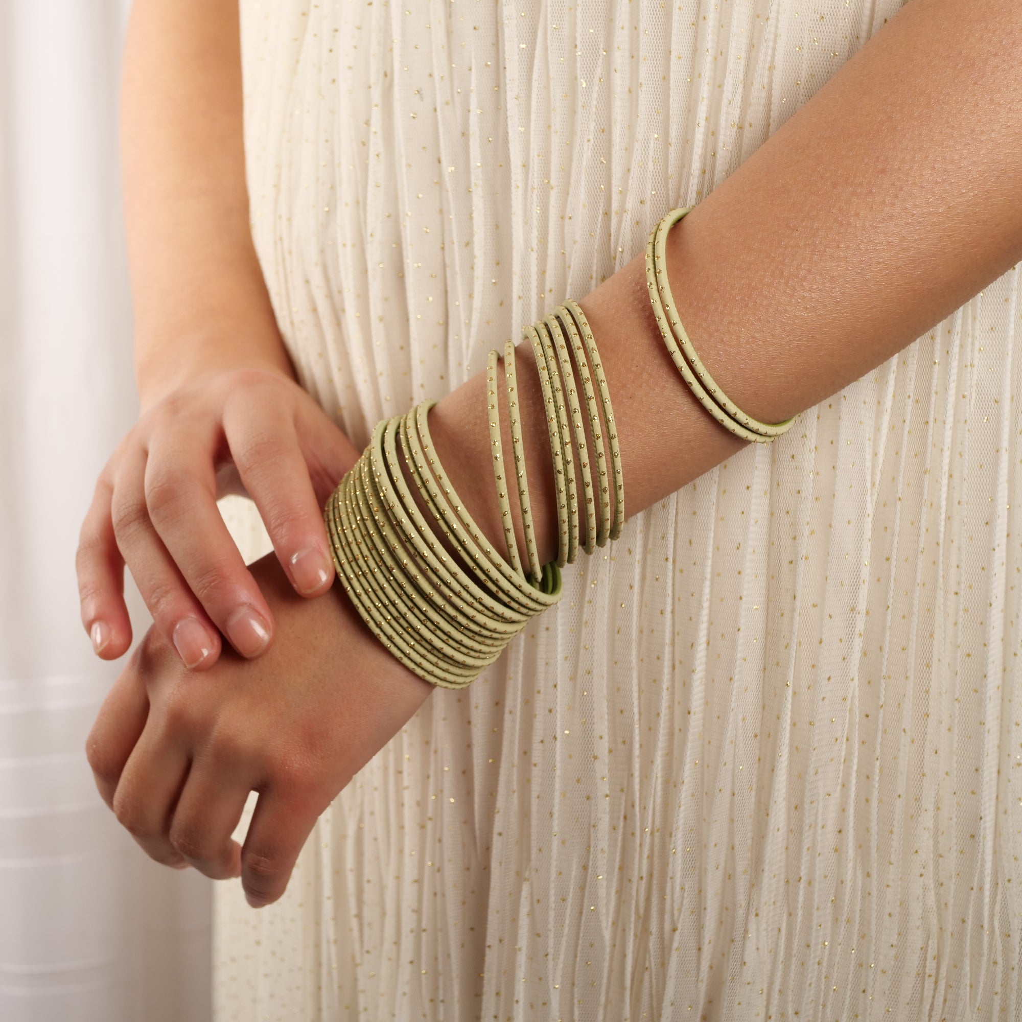 Oyster Yellow Gold Dot Bangles