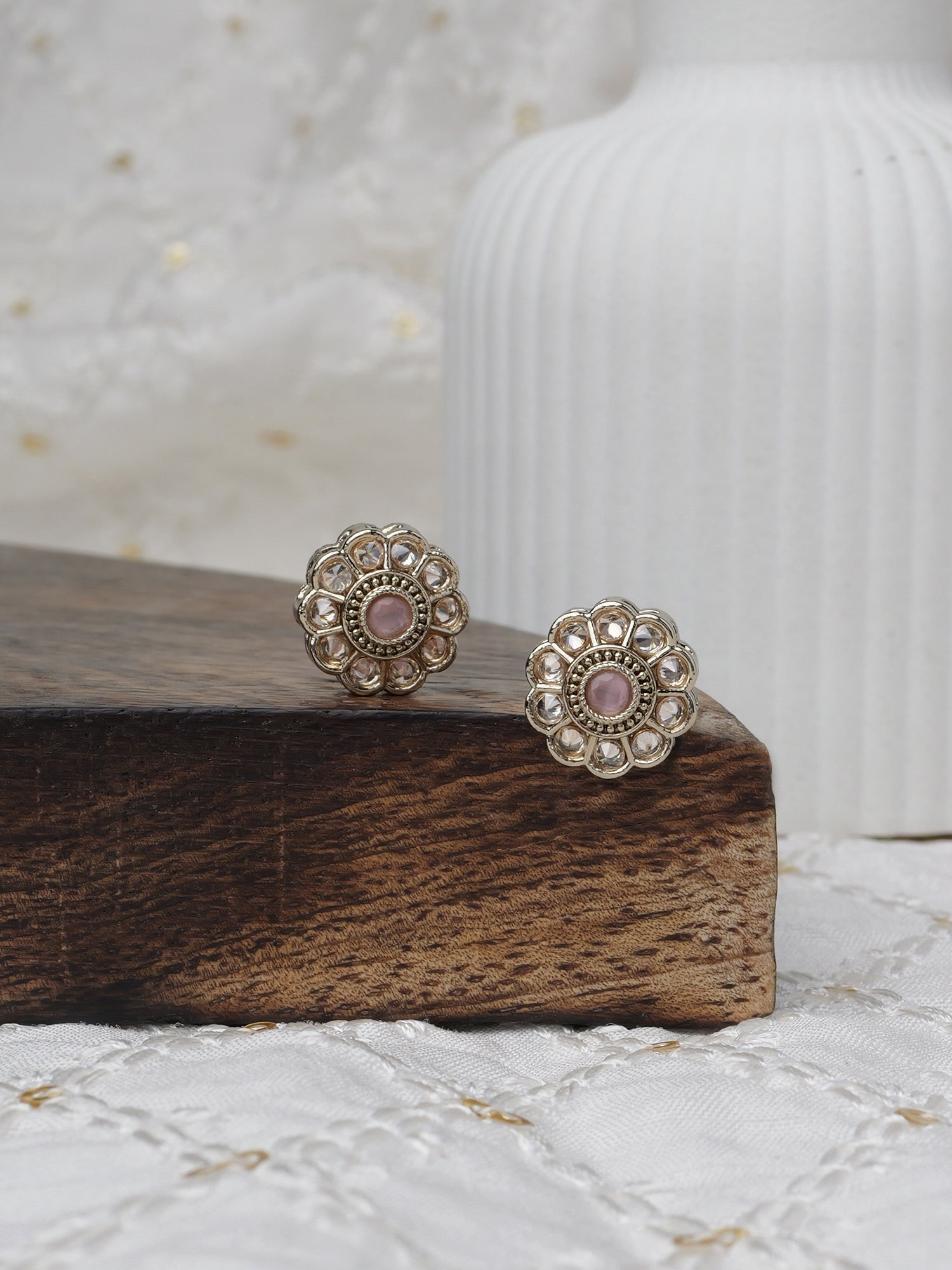 Phool Ear Studs in Light Pink