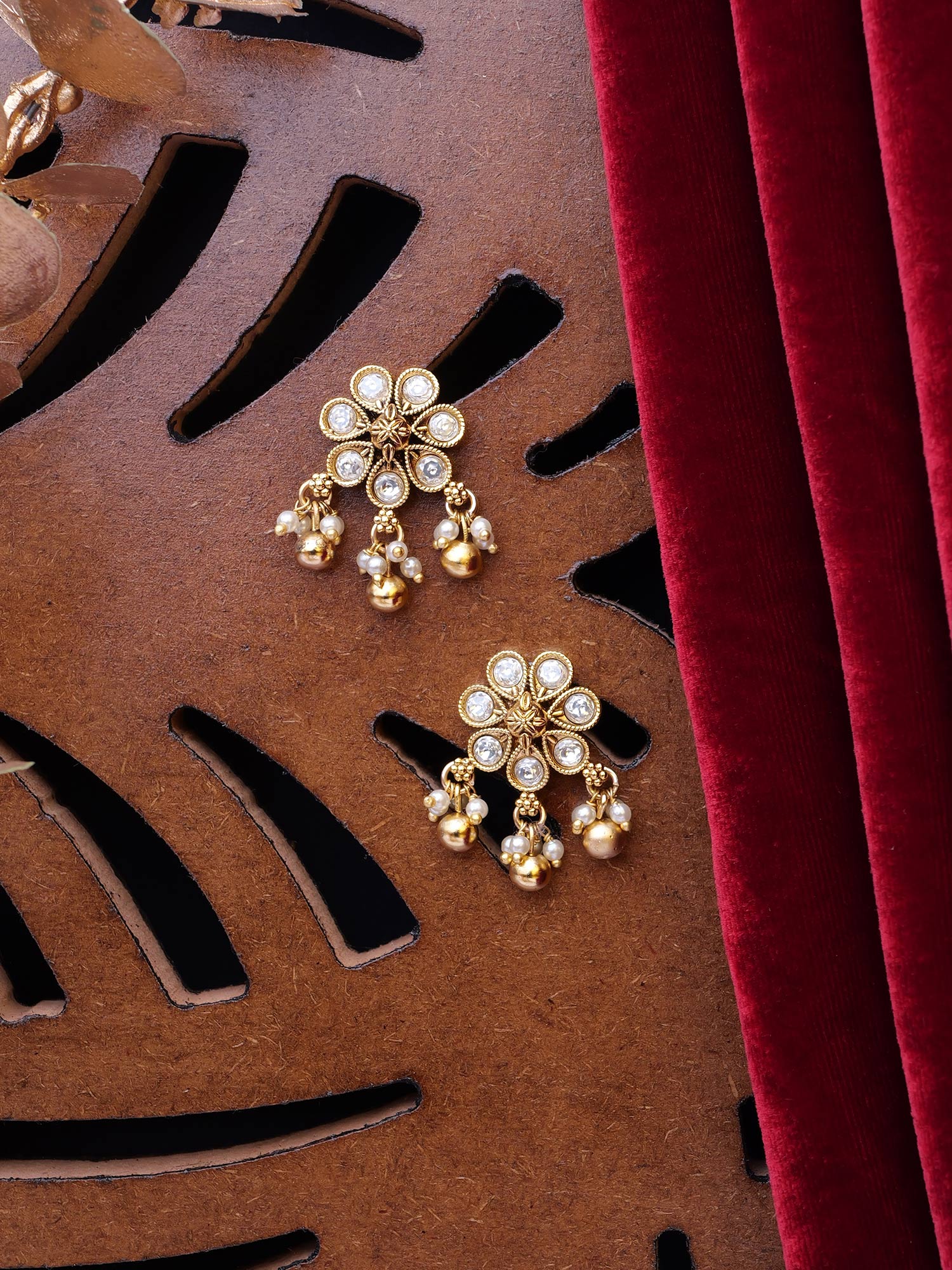 Piya Small Earrings in White