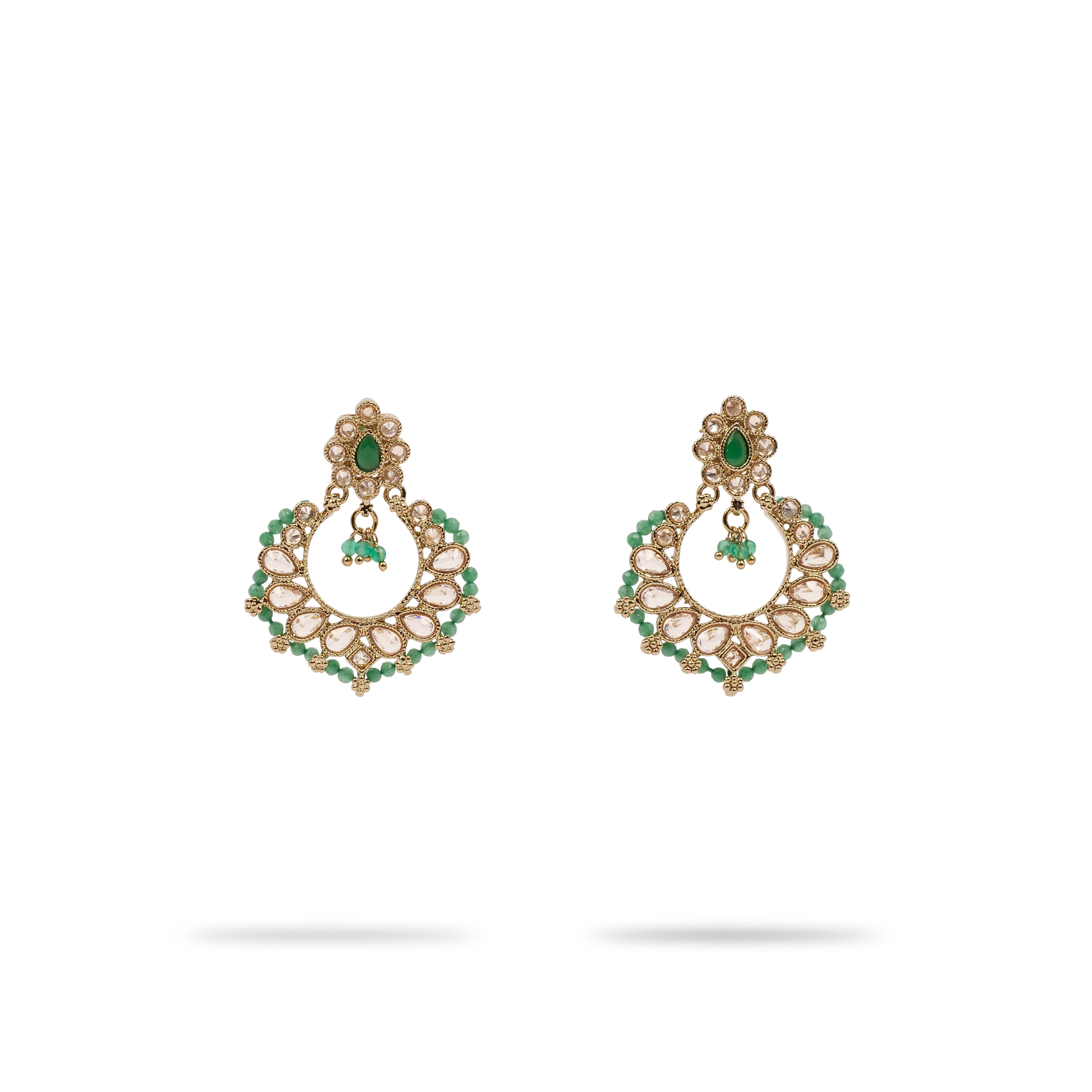 Ethnic Bead-Edge Earrings in Green