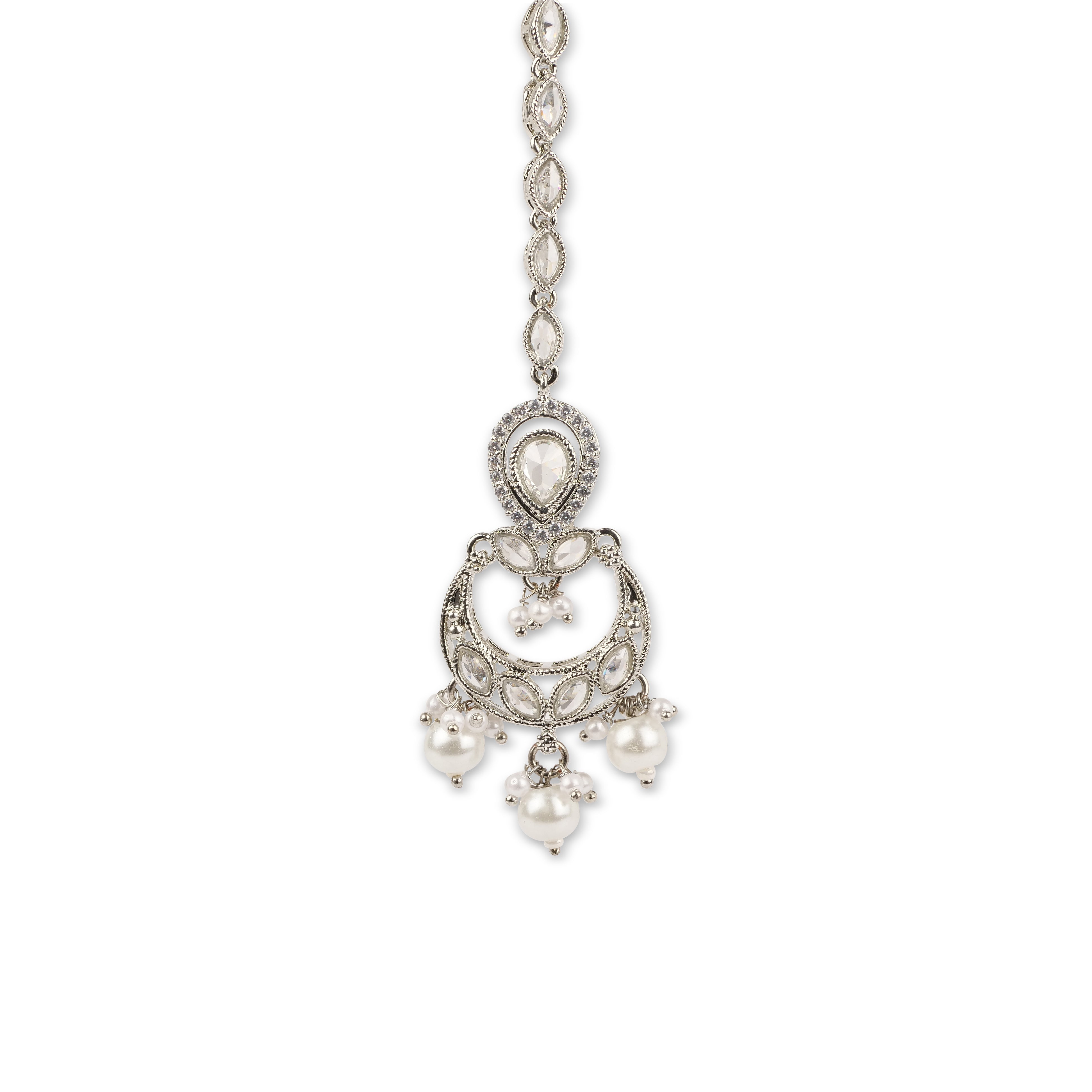 Vaani Necklace Set in Rhodium