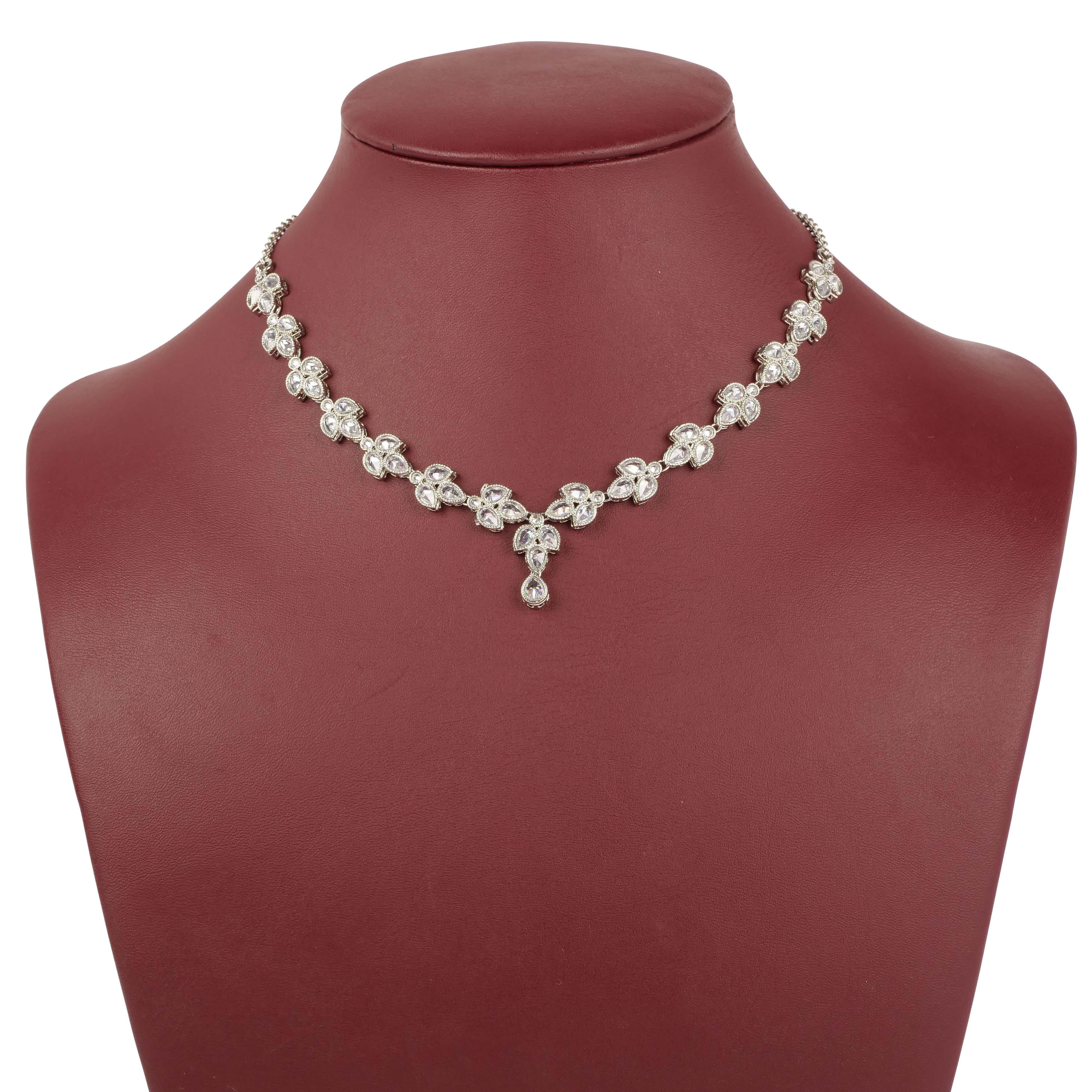 Neeva Simple Necklace Set in Rhodium