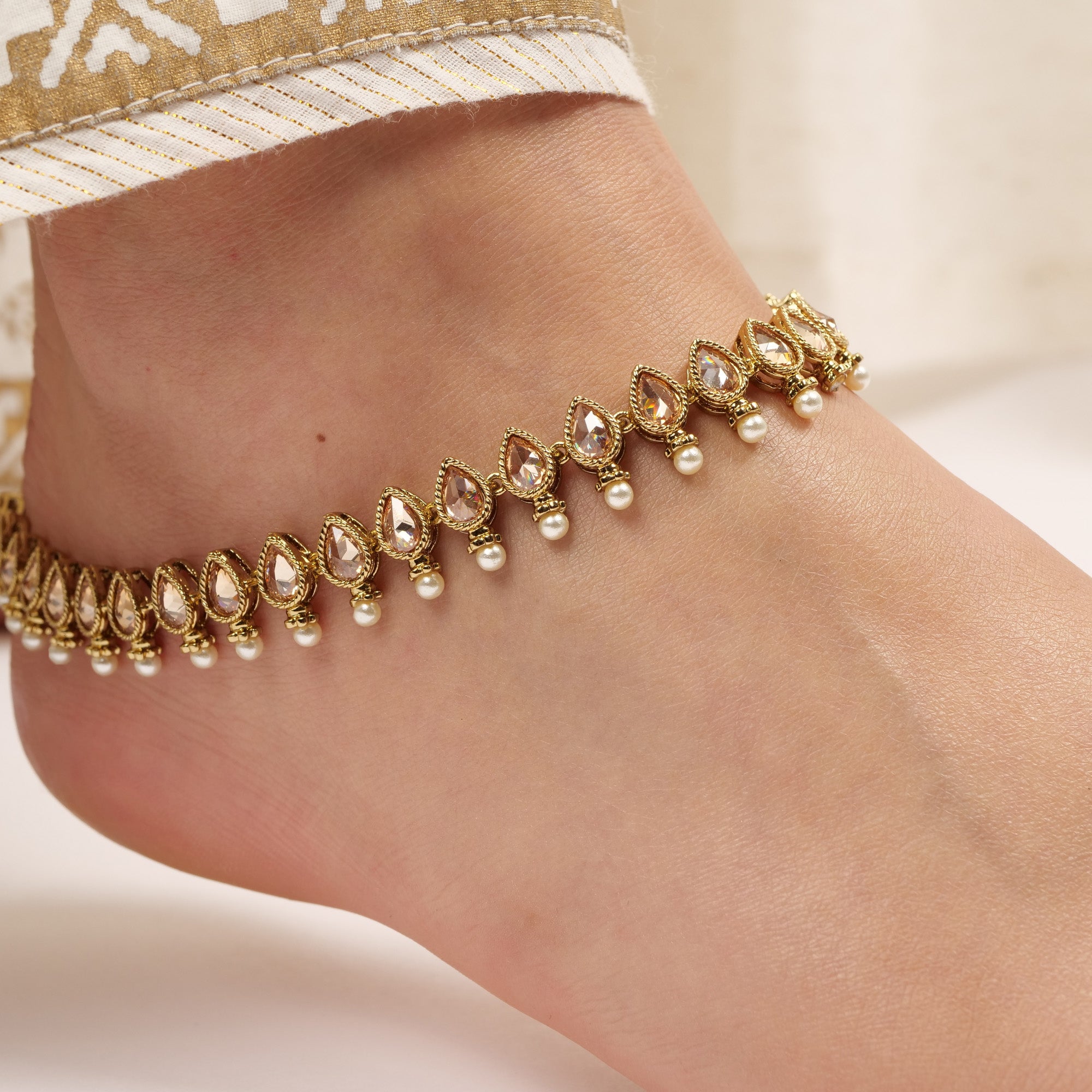 Raindrop with Pearl Anklet
