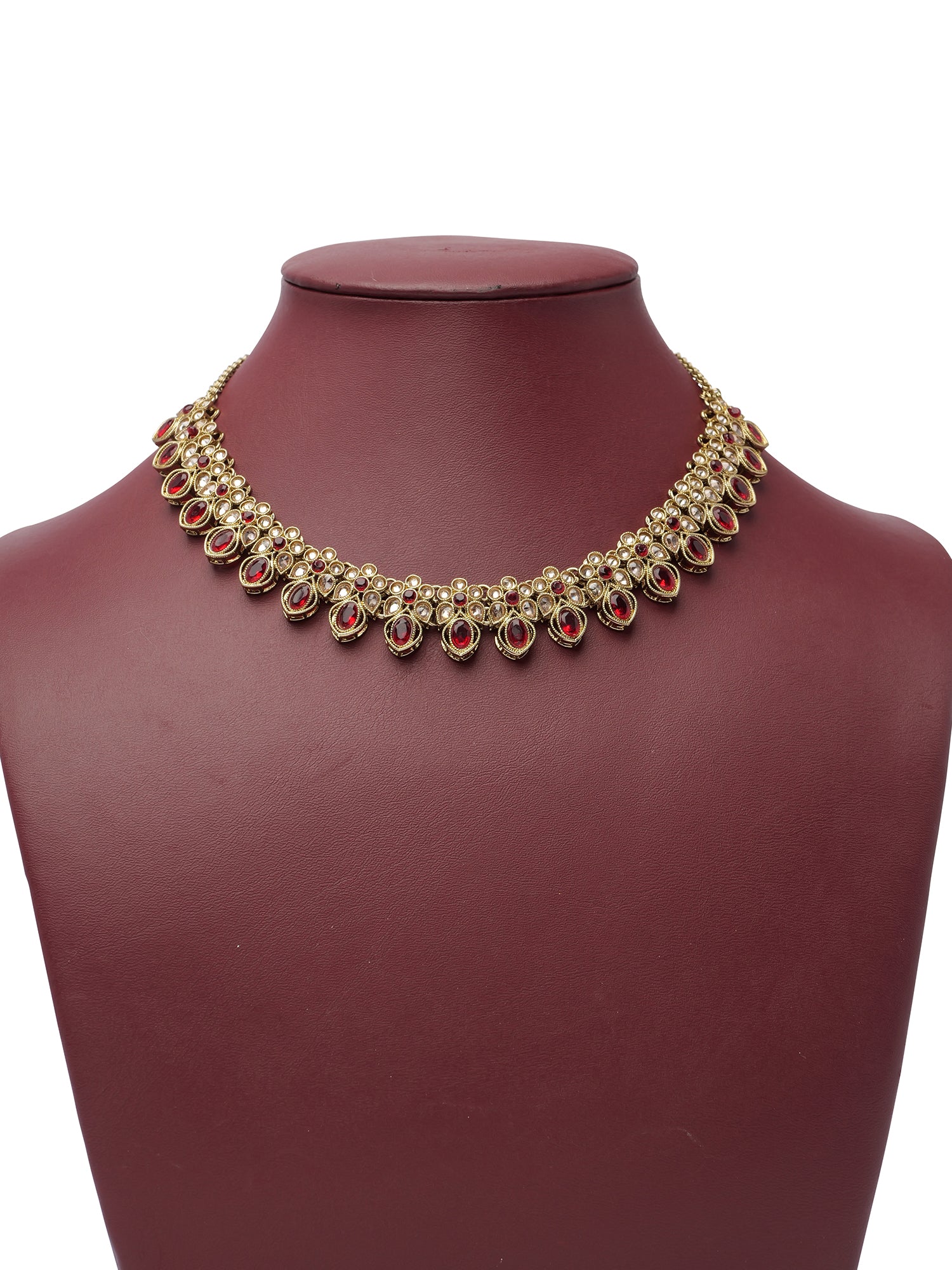 Ravya Simple Necklace Set in Maroon